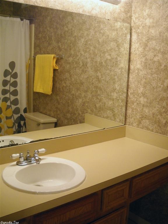 ROLLING OAKS - Residential