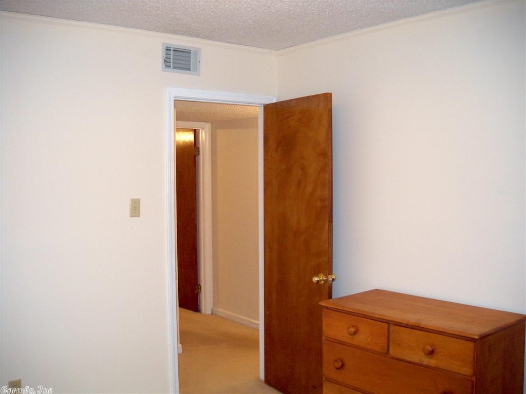 ROLLING OAKS - Residential