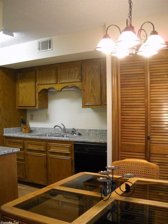 ROLLING OAKS - Residential