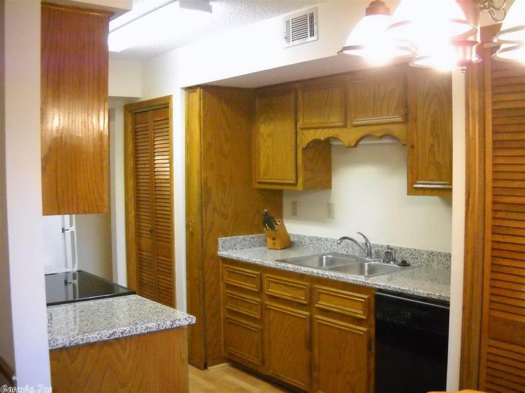 ROLLING OAKS - Residential