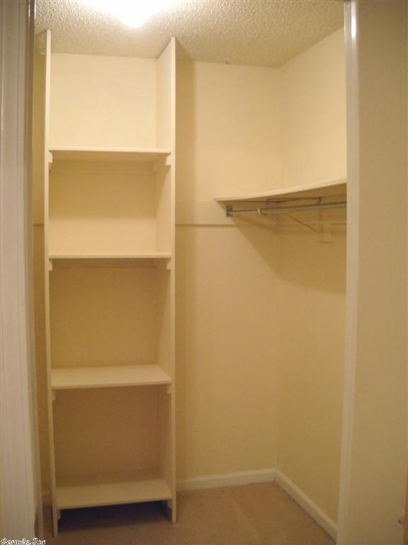 ROLLING OAKS - Residential