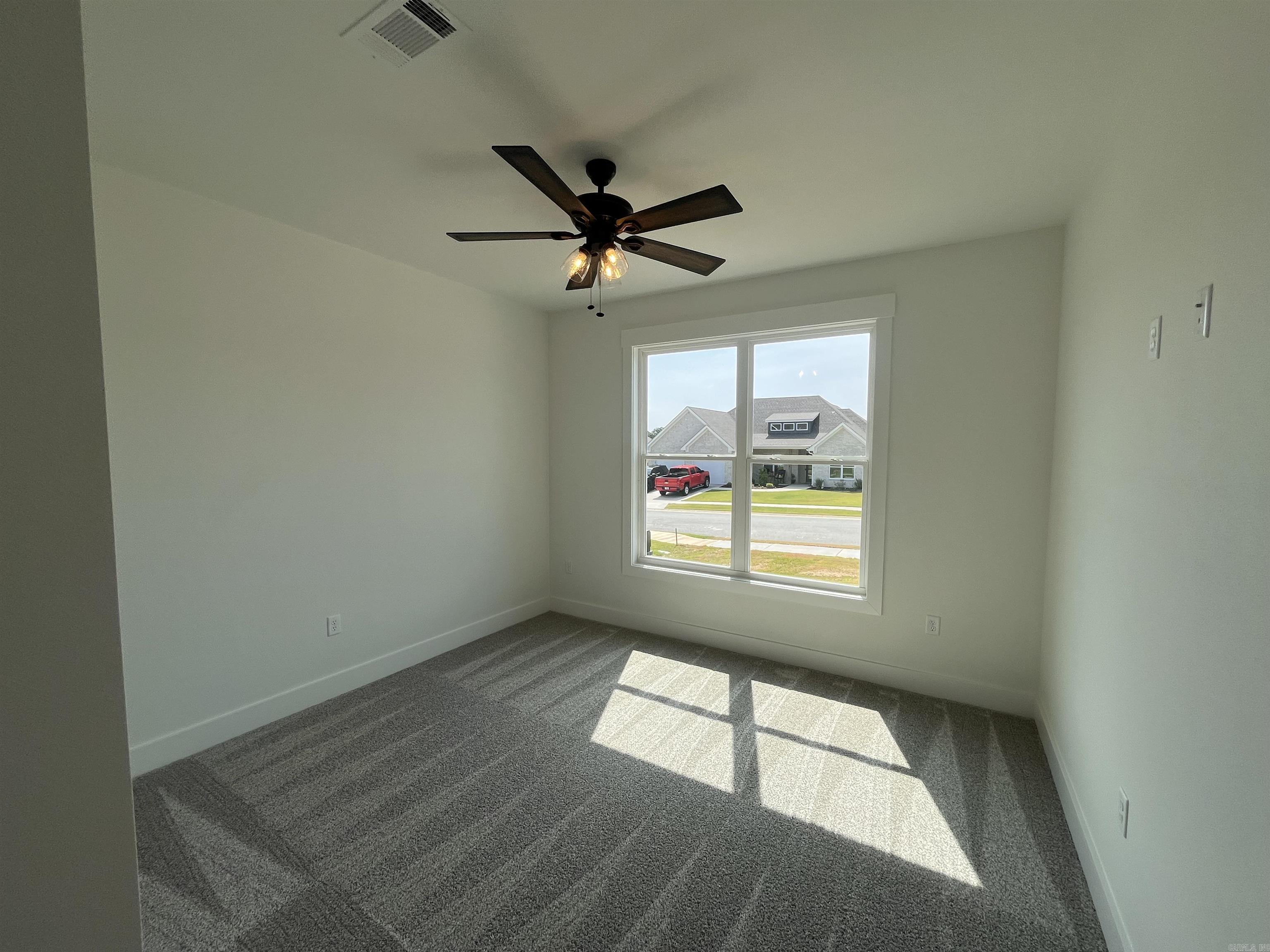 CORAL RIDGE - Residential