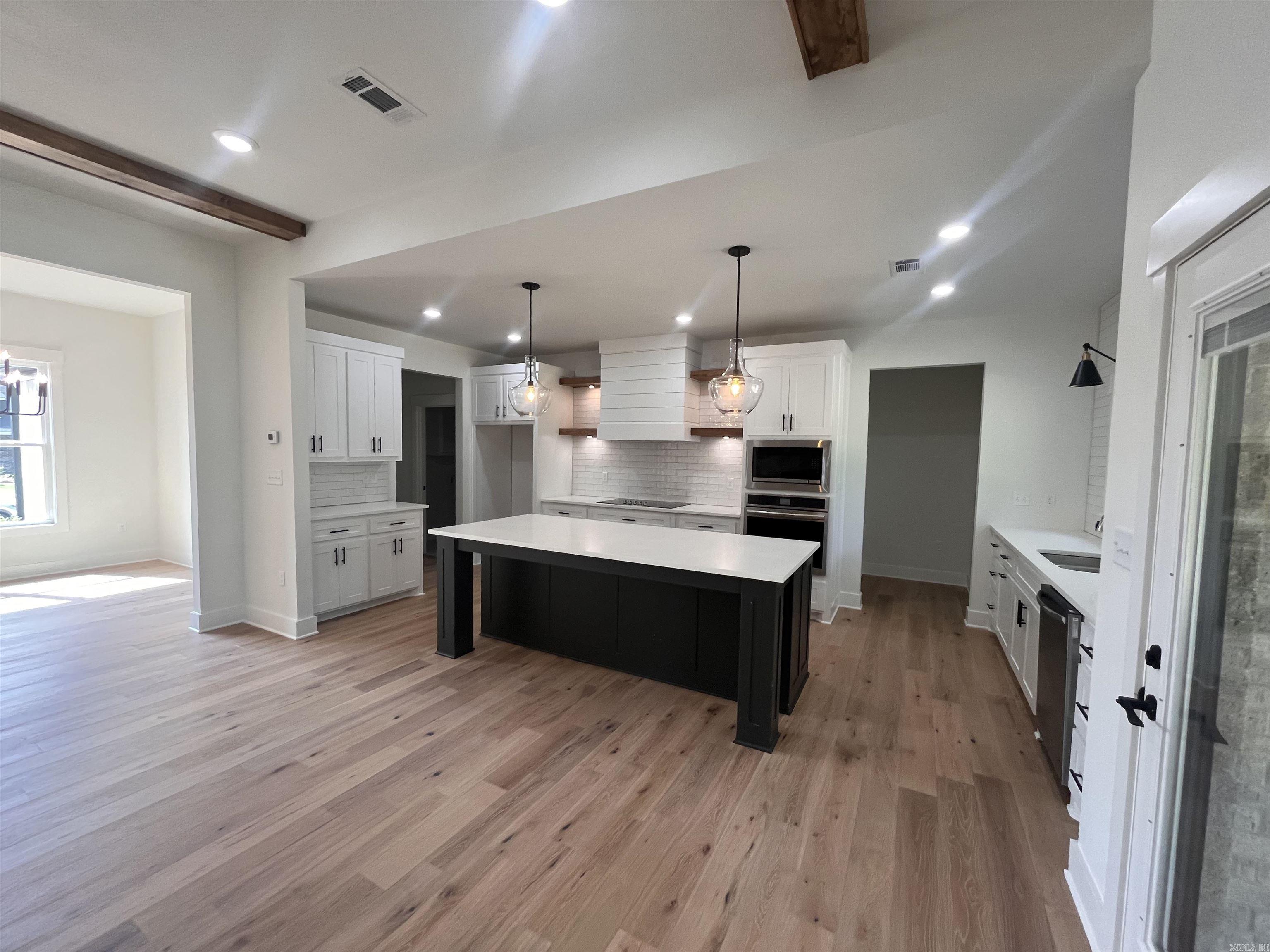 CORAL RIDGE - Residential