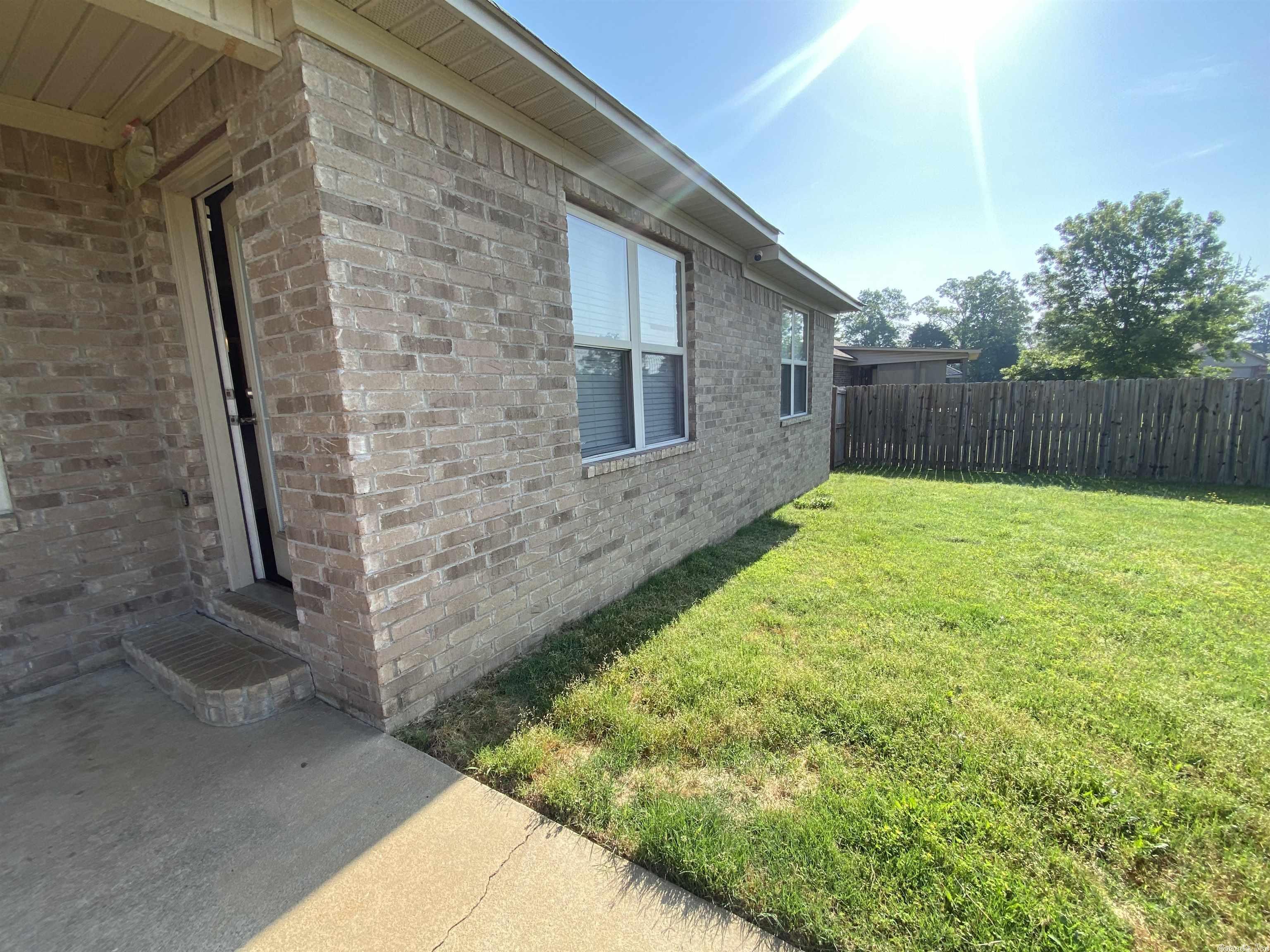 JEWELS ESTATES - Residential