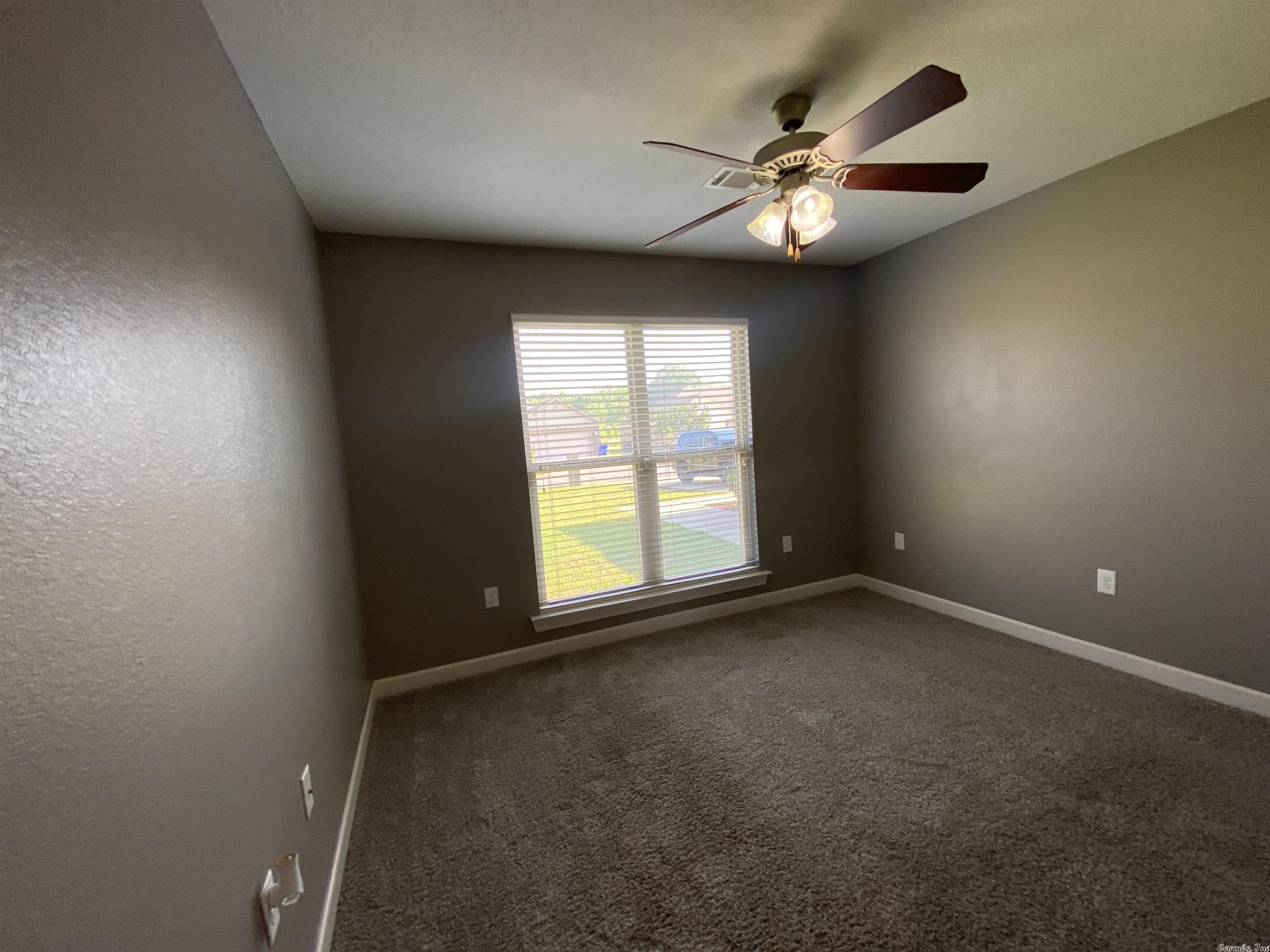 JEWELS ESTATES - Residential