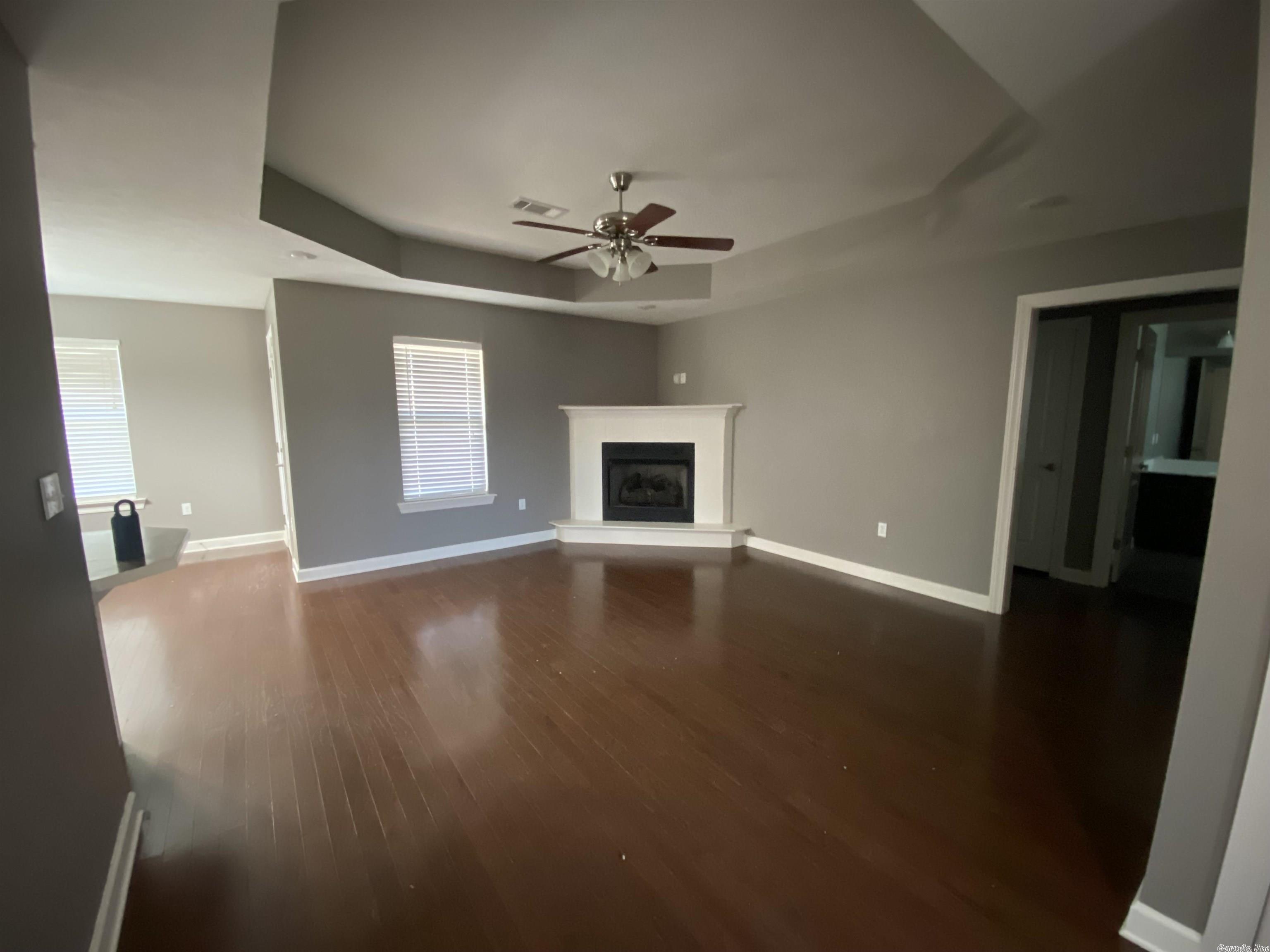 JEWELS ESTATES - Residential