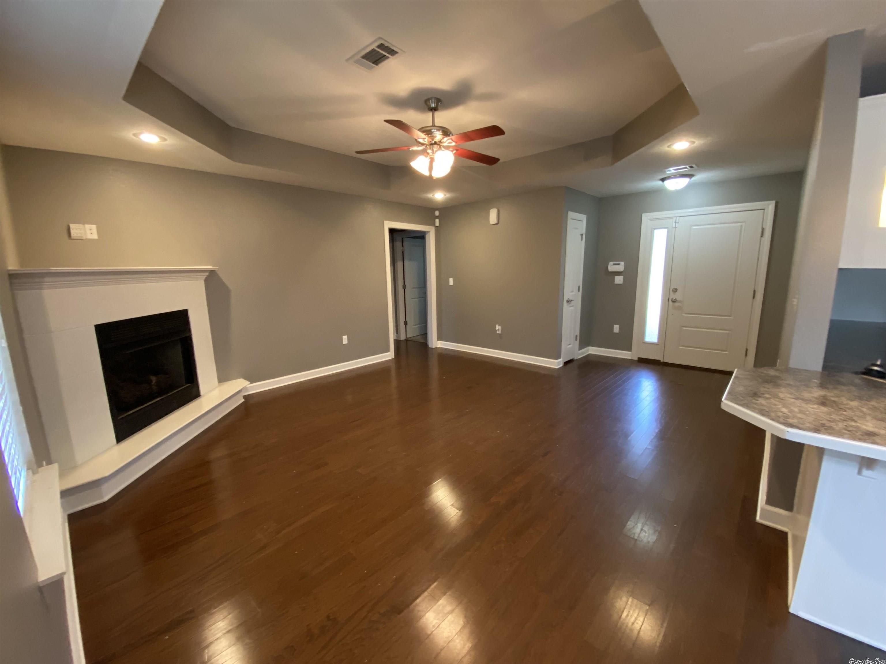 JEWELS ESTATES - Residential