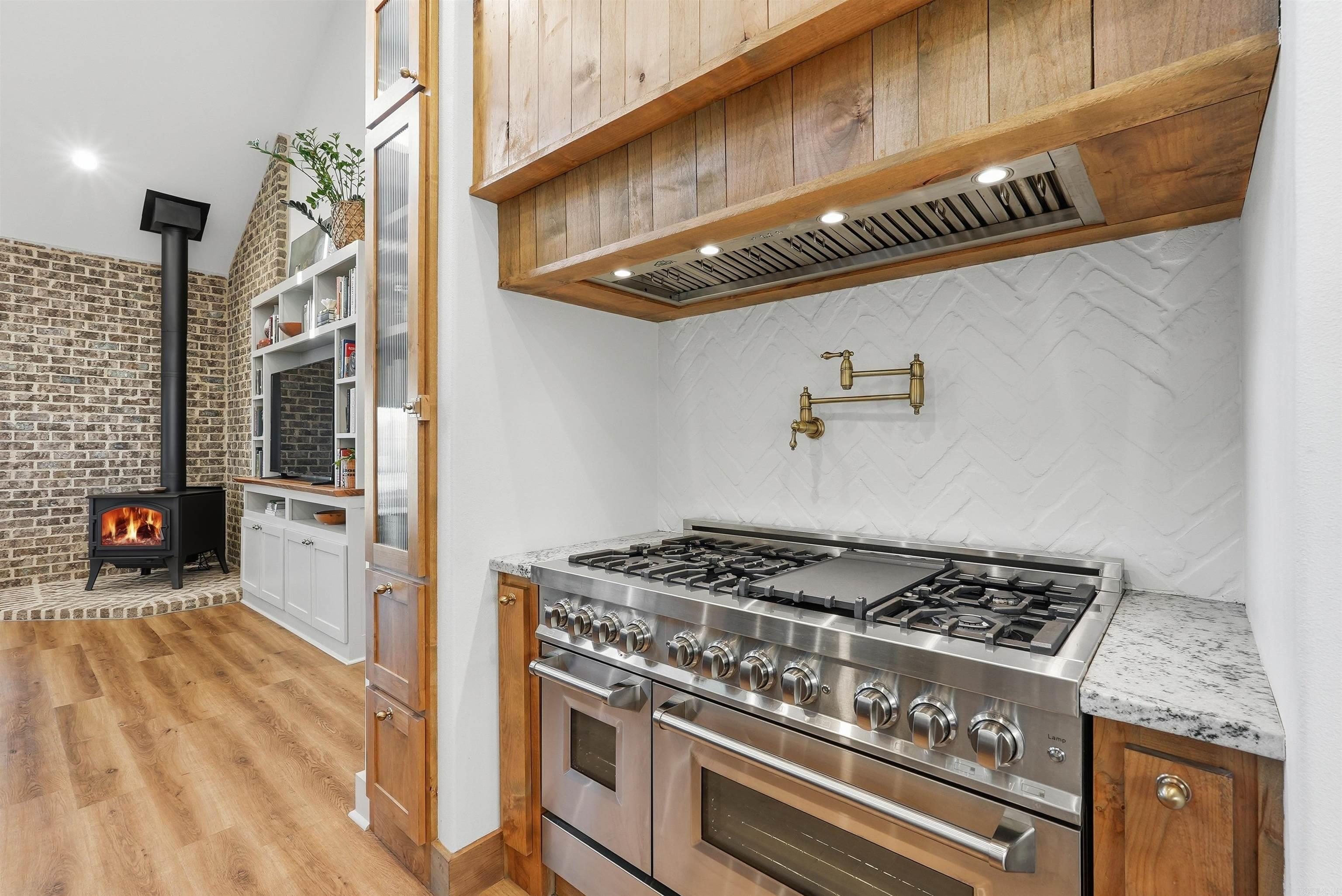 ARKAVALLEY ESTATES - Residential