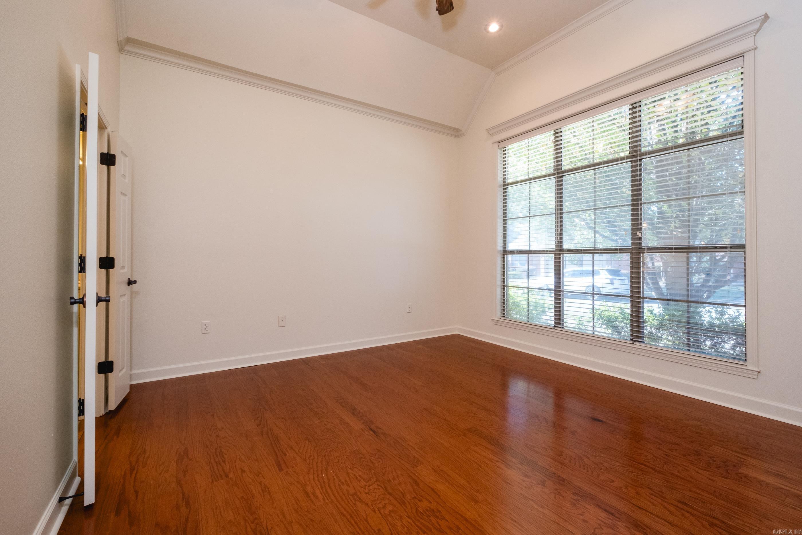 TAYLOR PARK - Residential