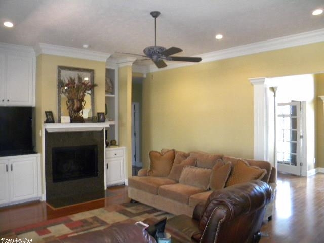 HURRICANE LAKE EST - Residential