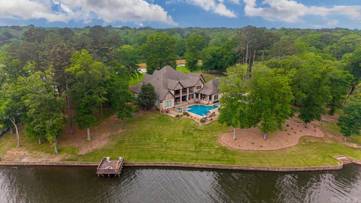 HURRICANE LAKE EST - Residential