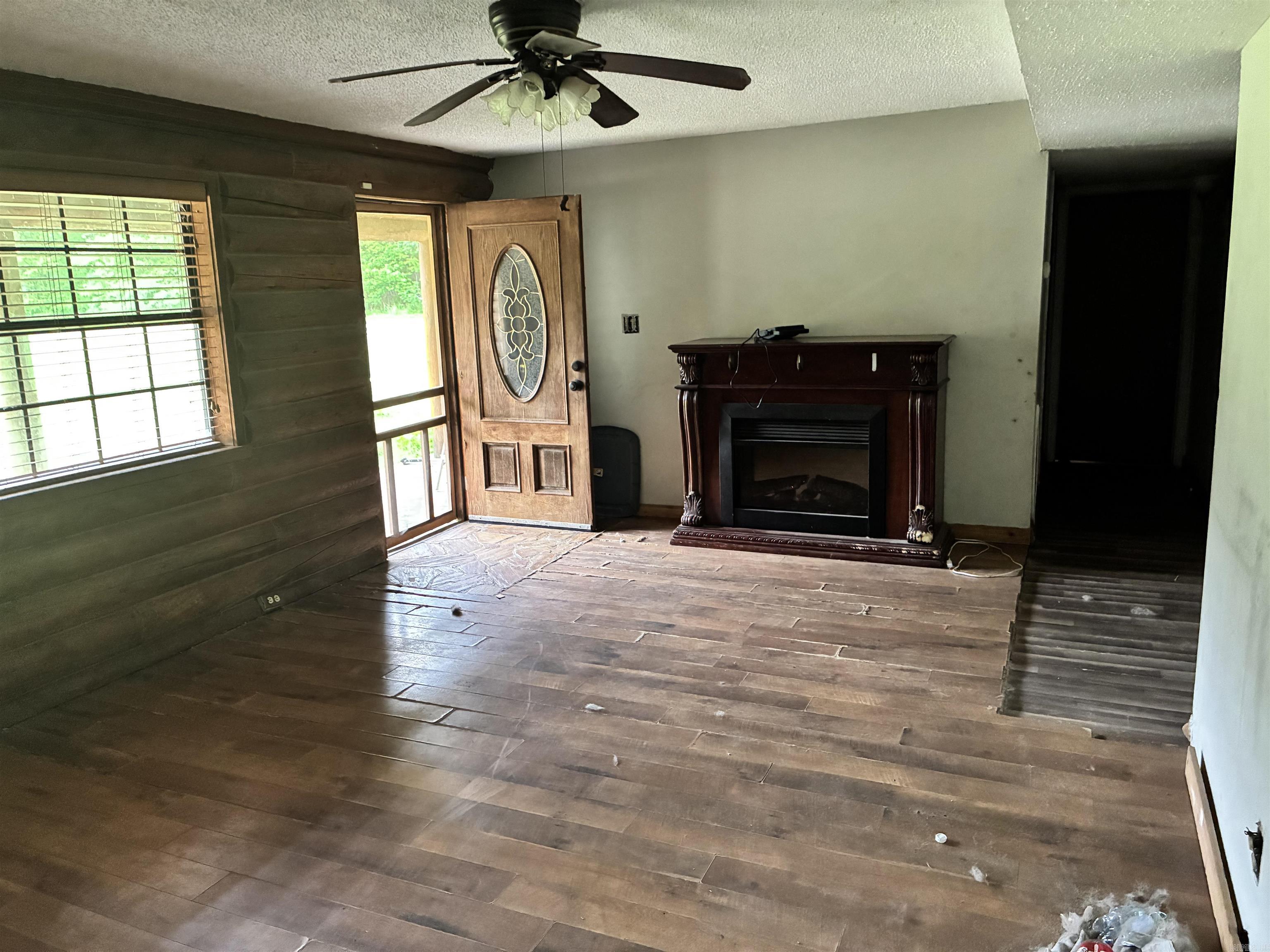 Gropper Lake - Residential