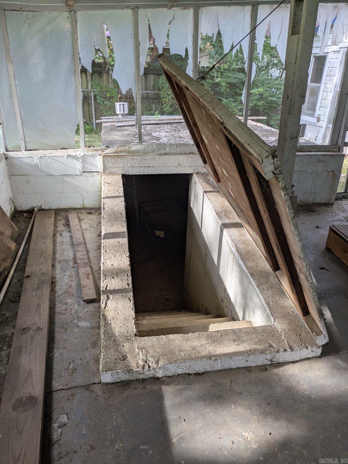 TEMPLES 3RD - Residential