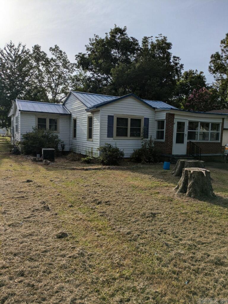 TEMPLES 3RD - Residential