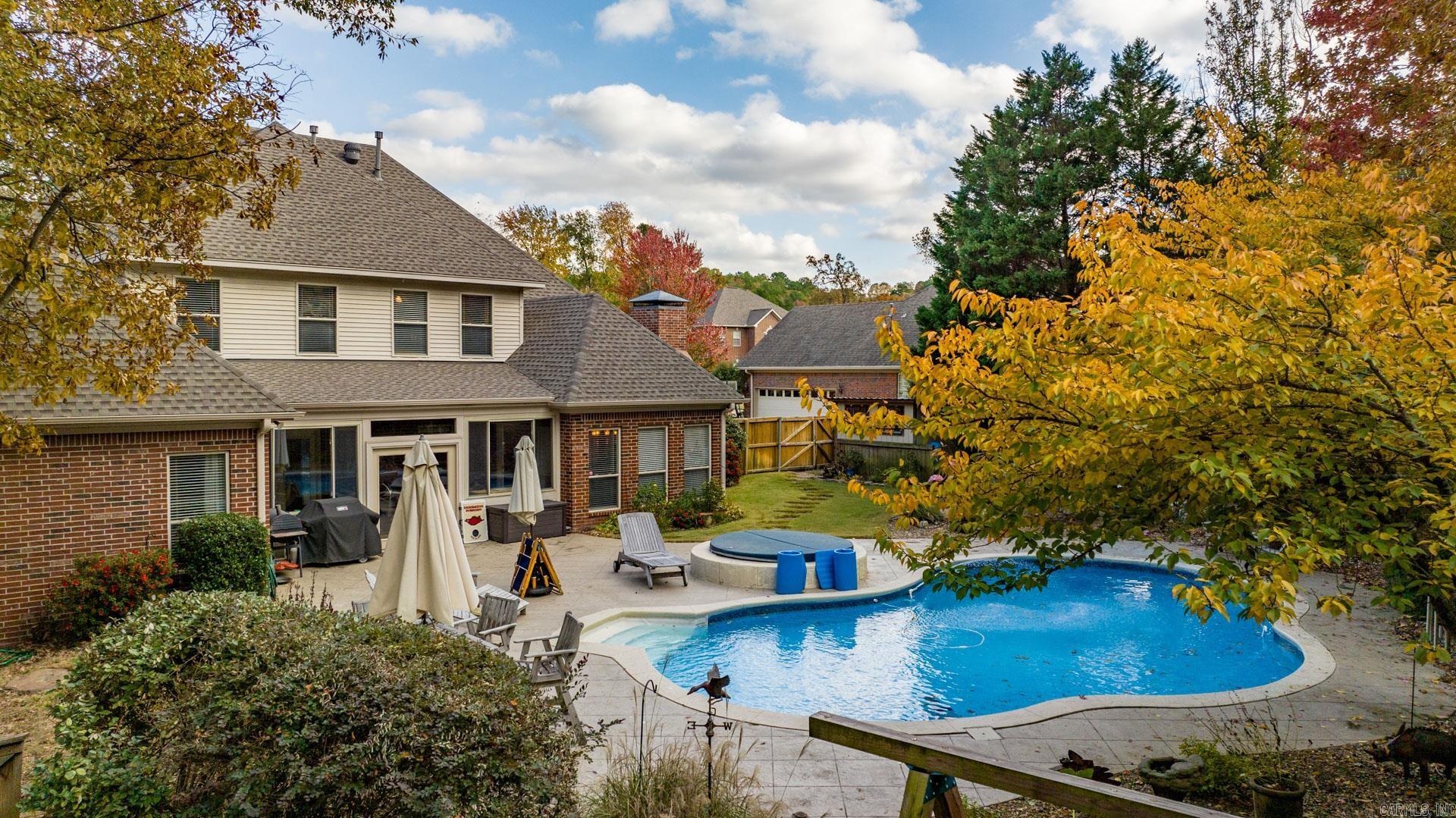 CHENAL VALLEY MARGEUAX - Residential