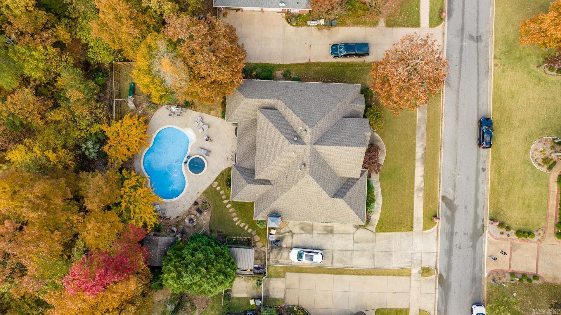 CHENAL VALLEY MARGEUAX - Residential