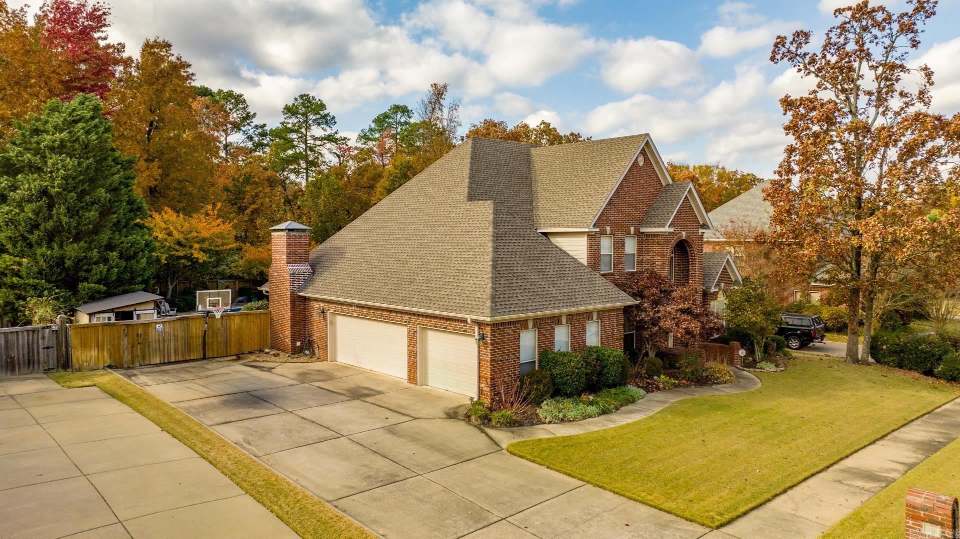 CHENAL VALLEY MARGEUAX - Residential