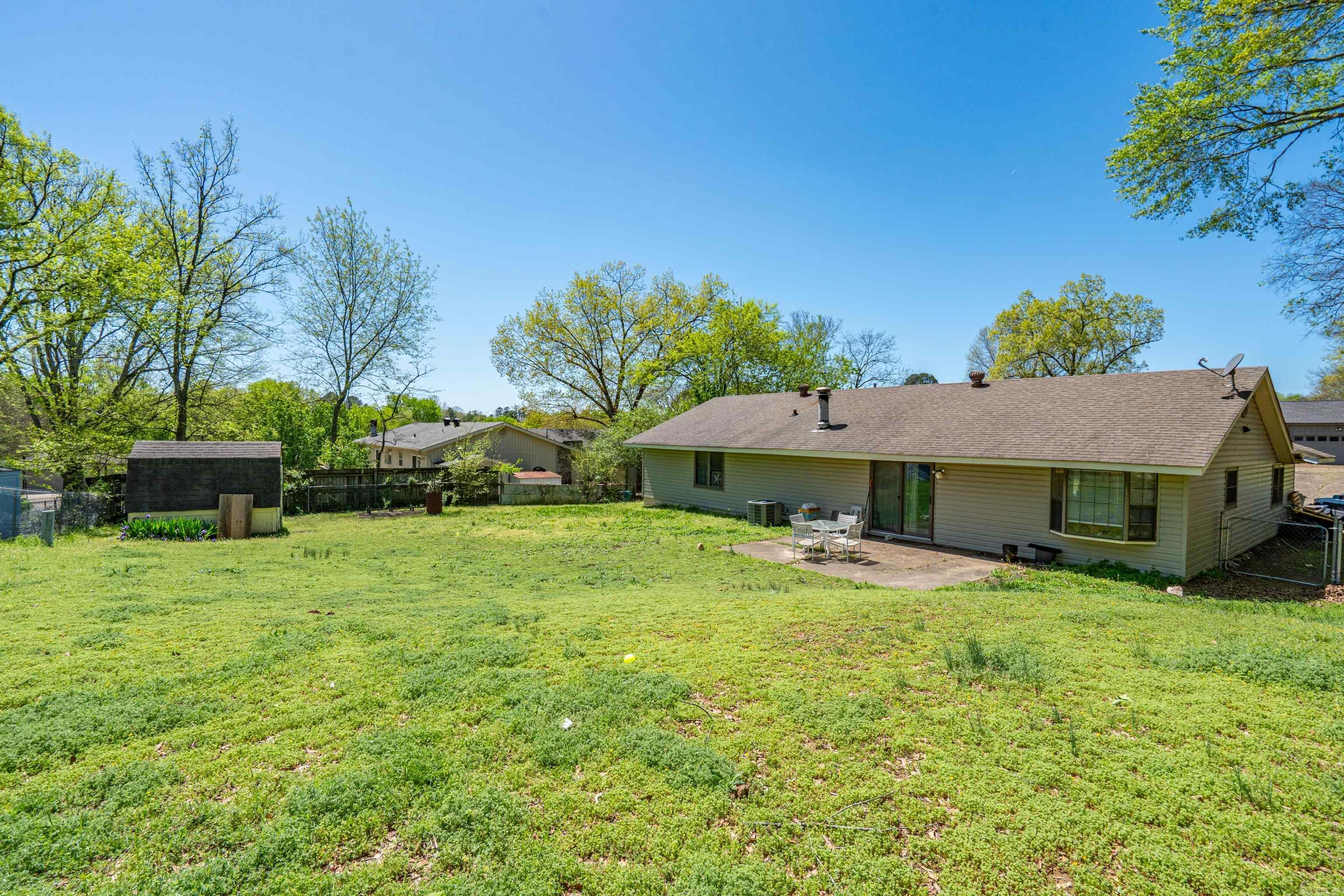PINE MEADOWS - Residential