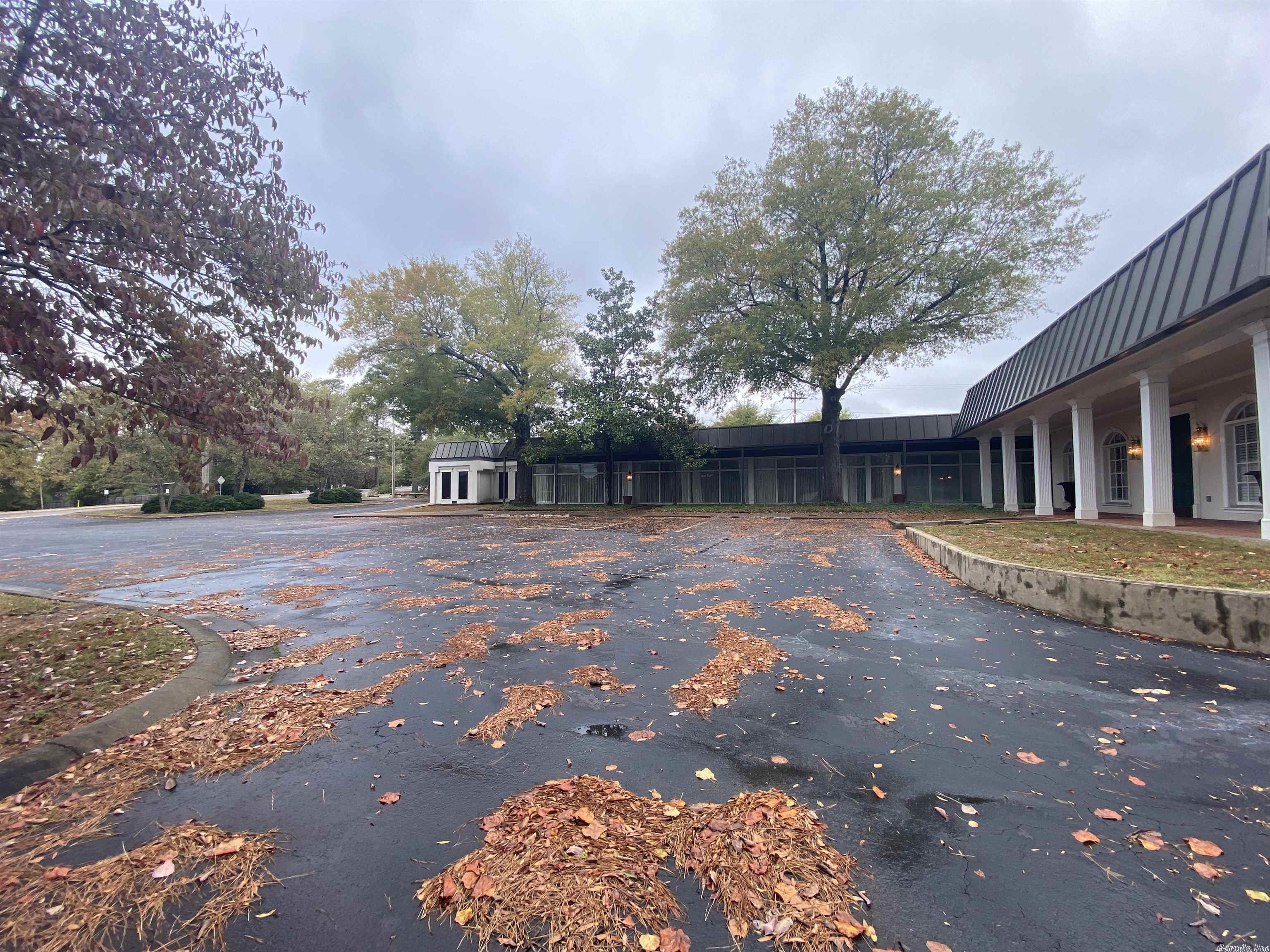 Metes & Bounds - Commercial Sale