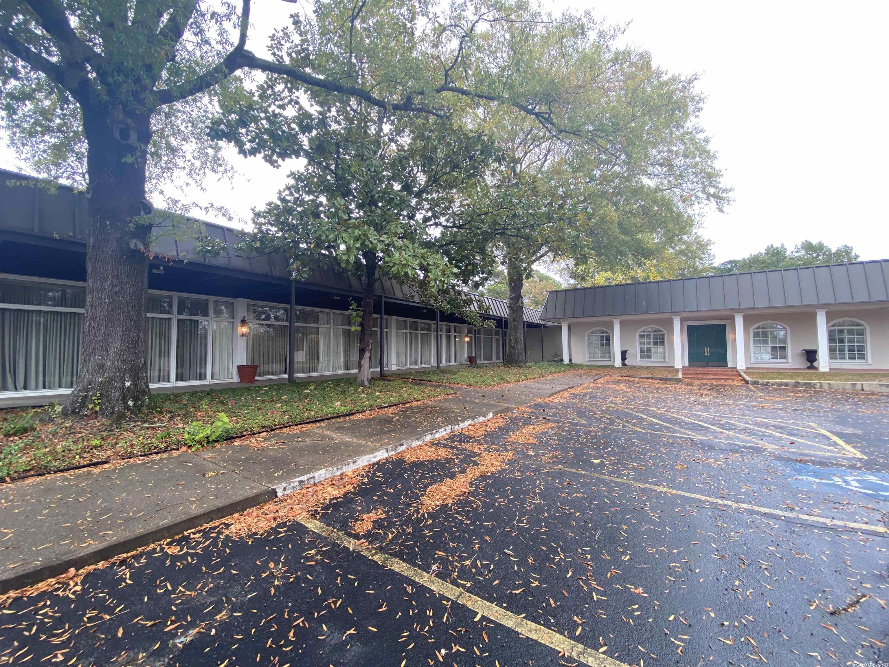 Metes & Bounds - Commercial Sale