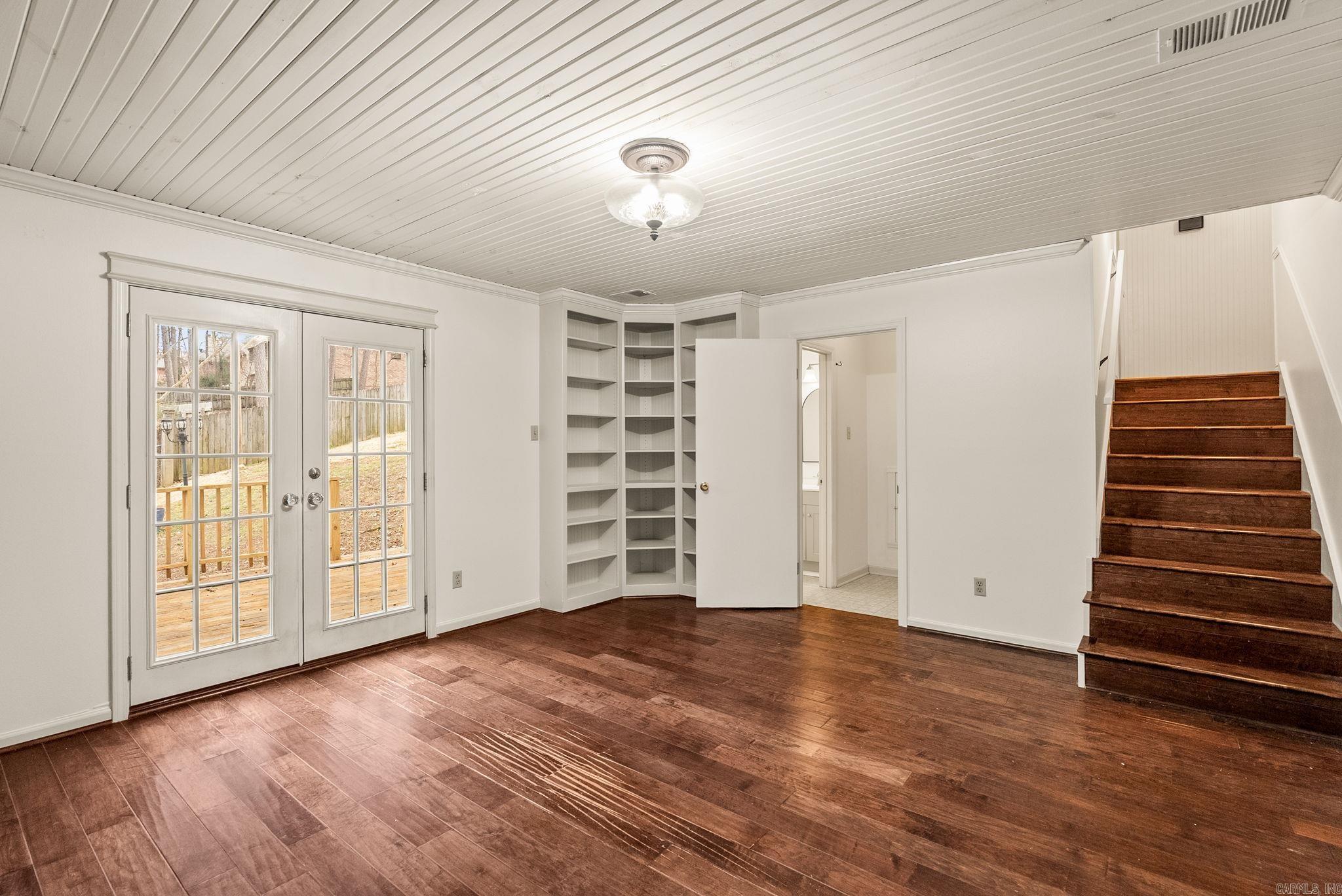 PLEASANT VIEW - Residential