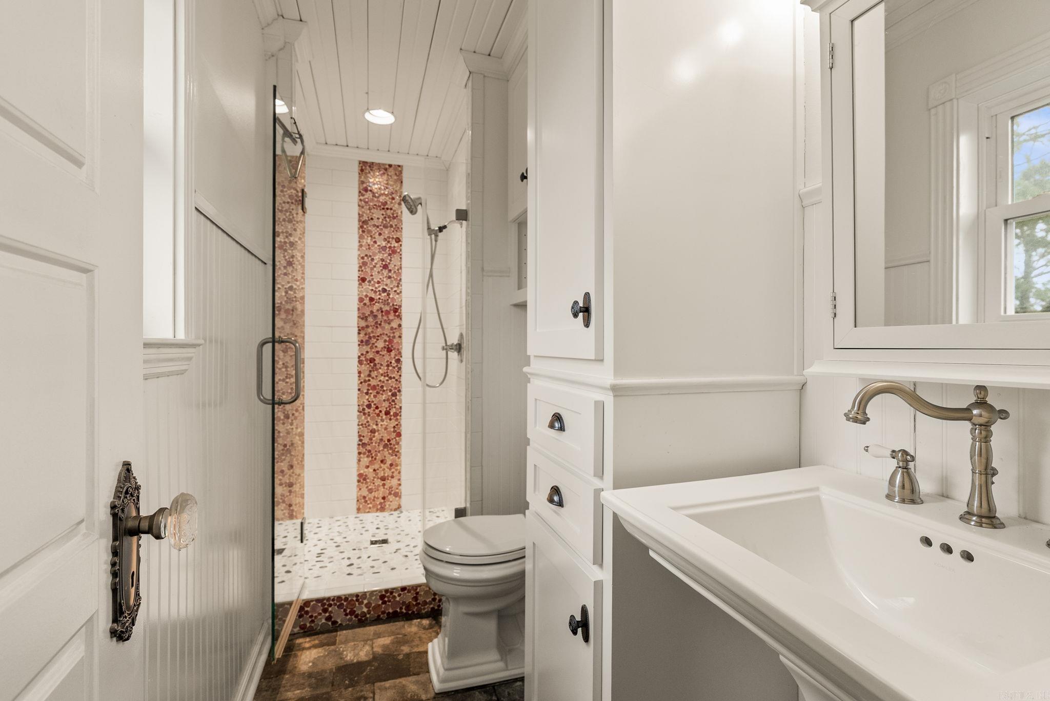 PLEASANT VIEW - Residential