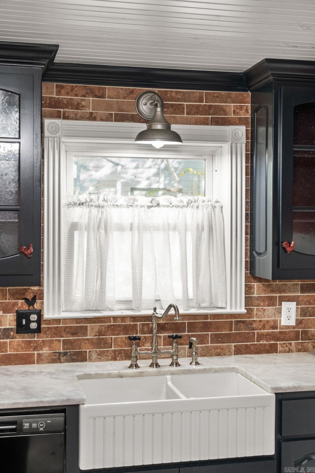 PLEASANT VIEW - Residential