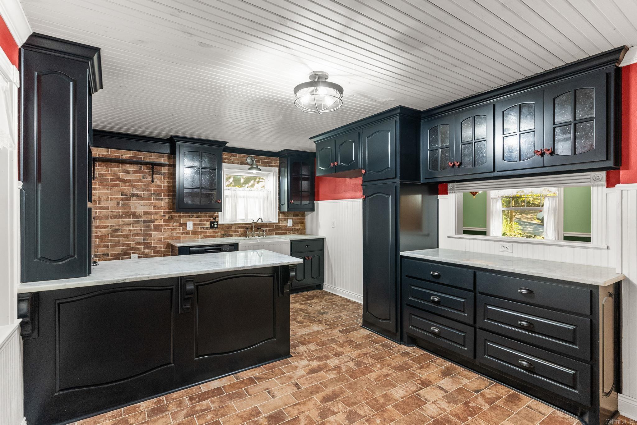 PLEASANT VIEW - Residential