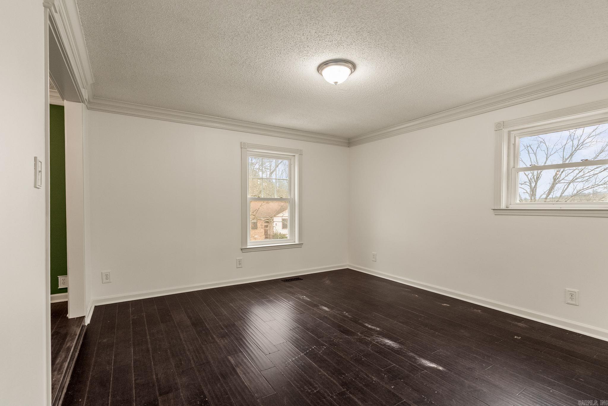 PLEASANT VIEW - Residential