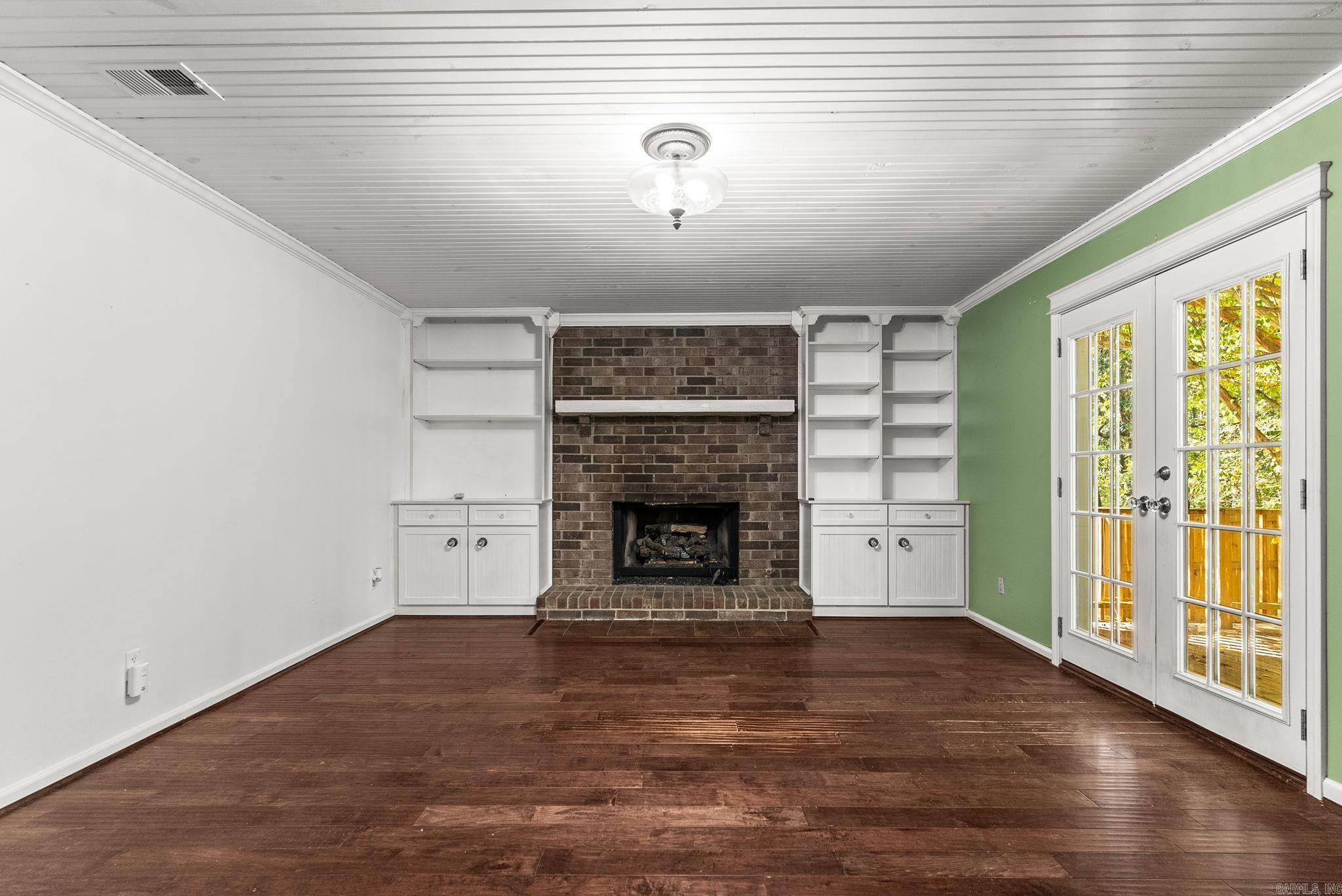 PLEASANT VIEW - Residential