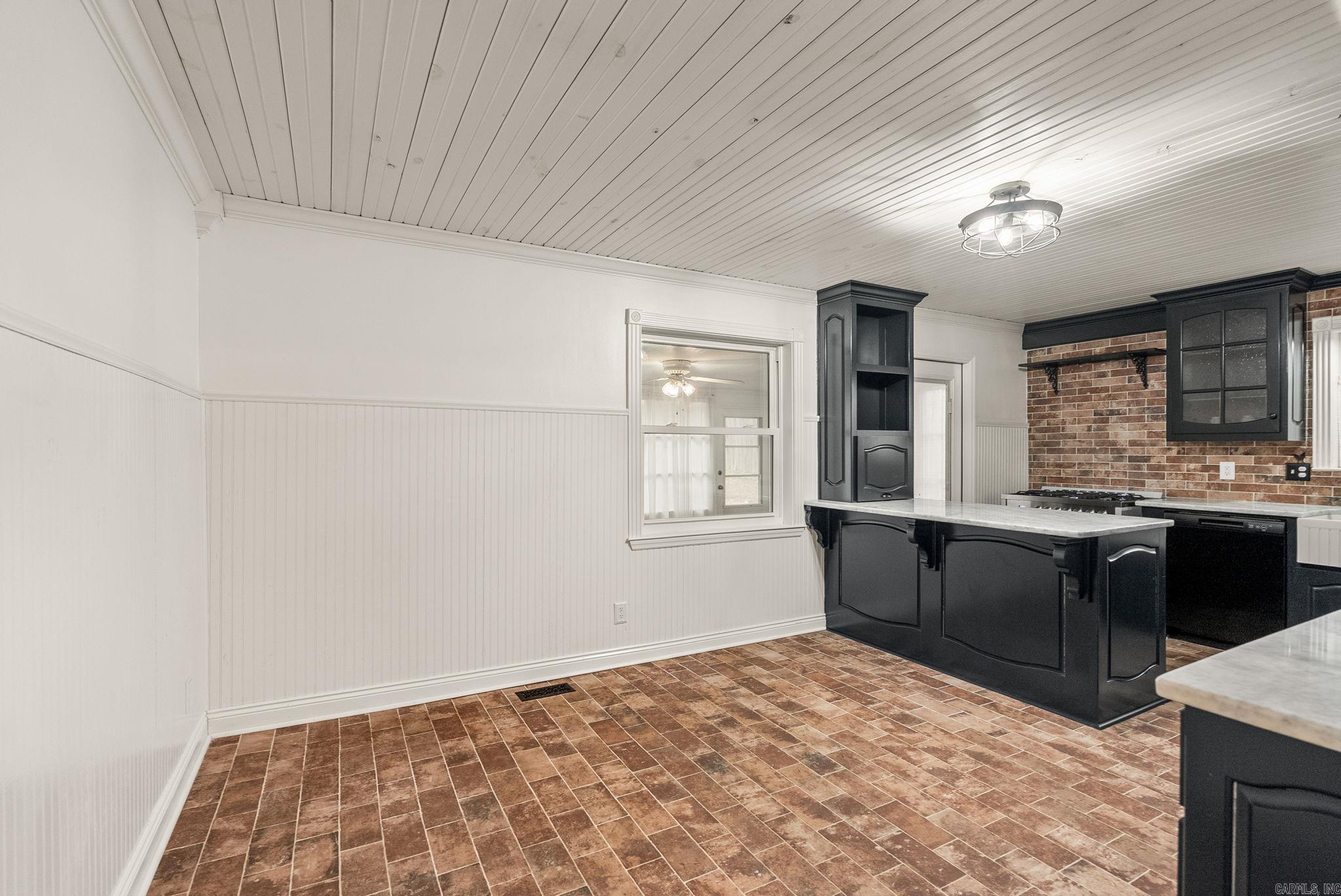 PLEASANT VIEW - Residential