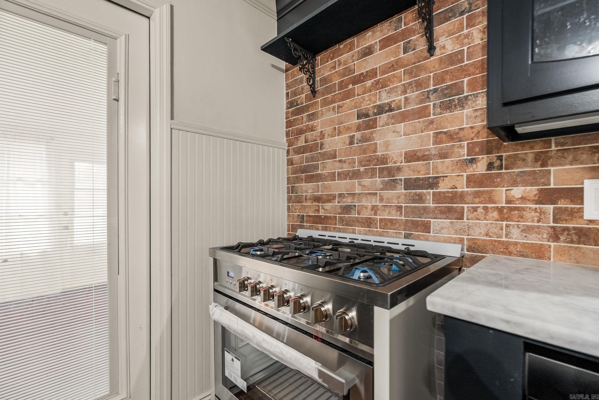 PLEASANT VIEW - Residential