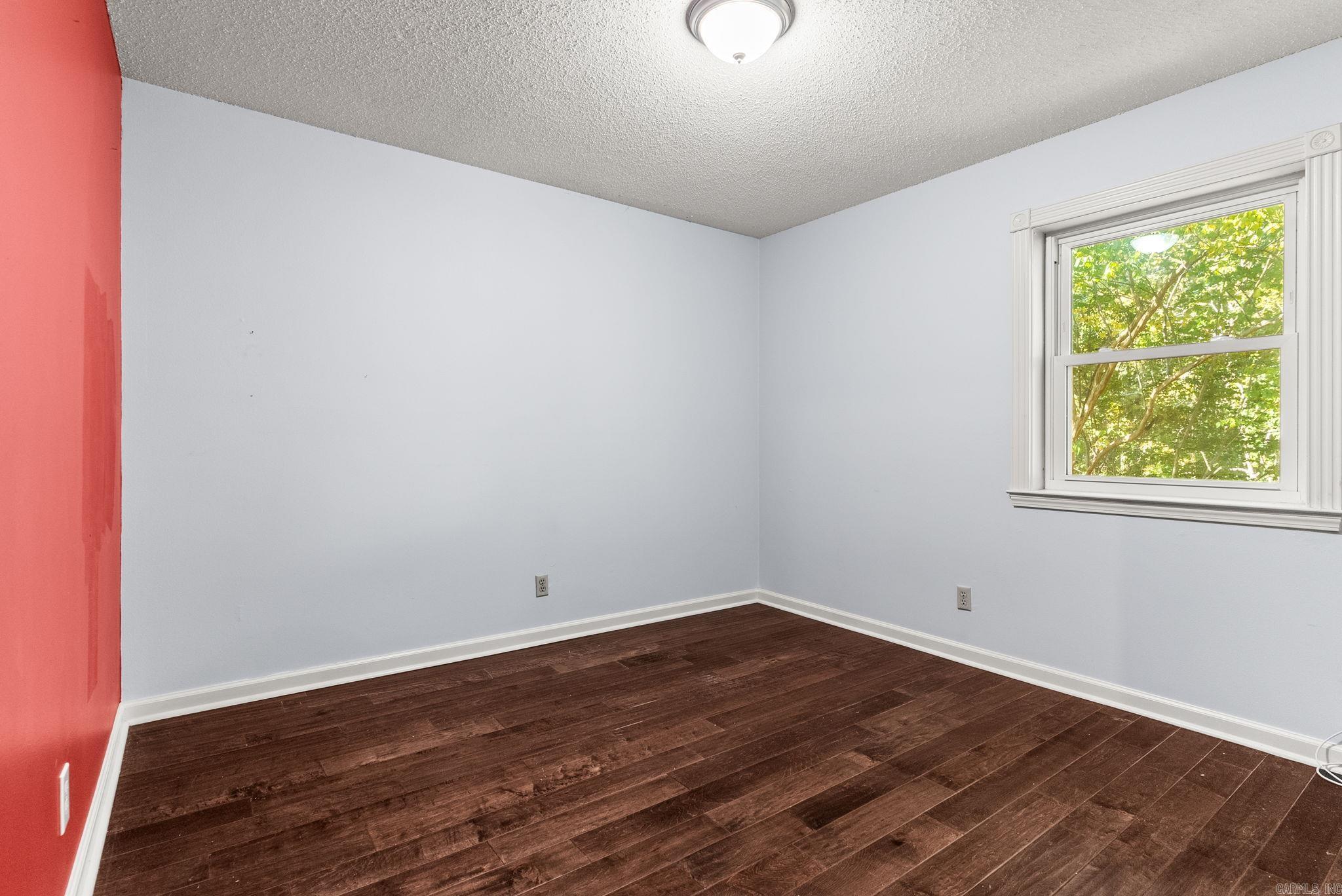 PLEASANT VIEW - Residential