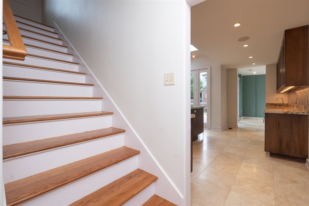 PROSPECT TERRACE - Residential