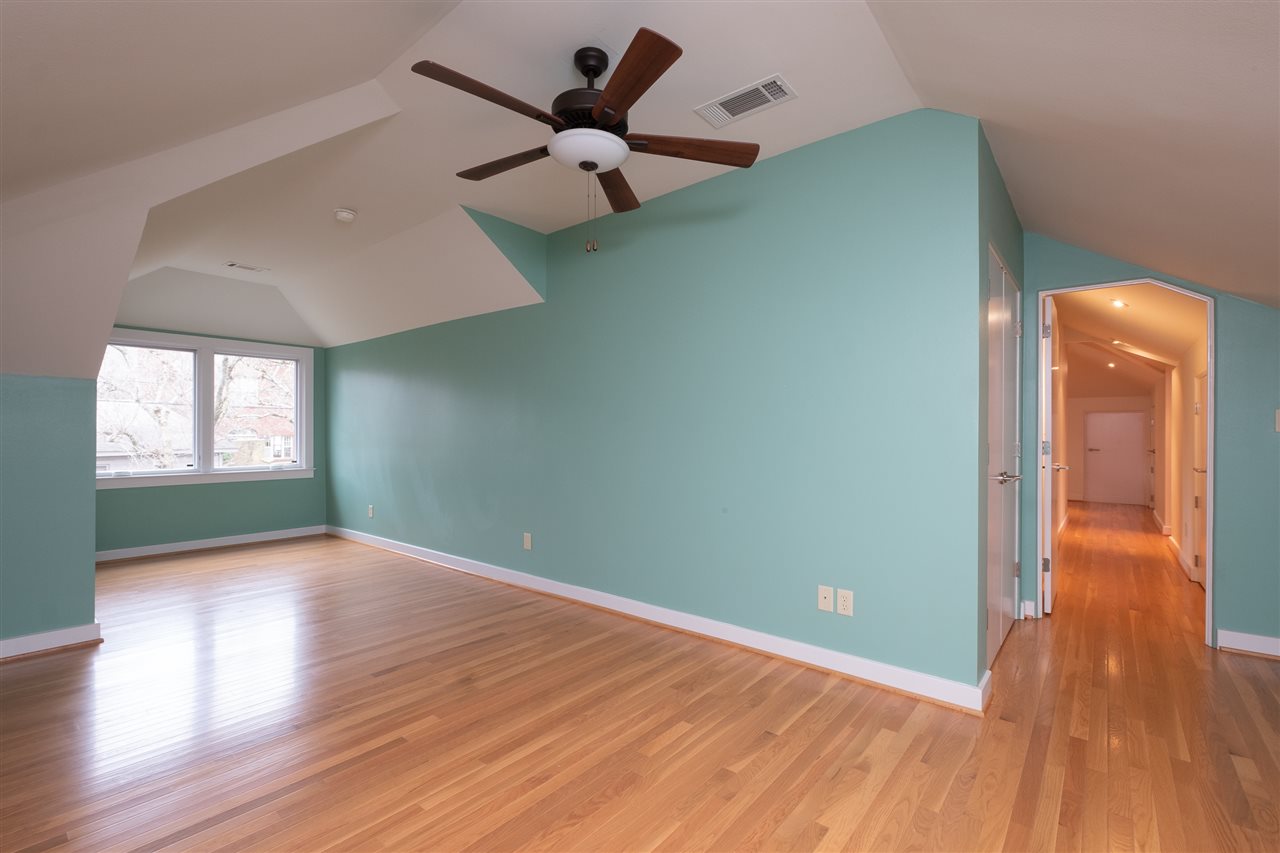 PROSPECT TERRACE - Residential
