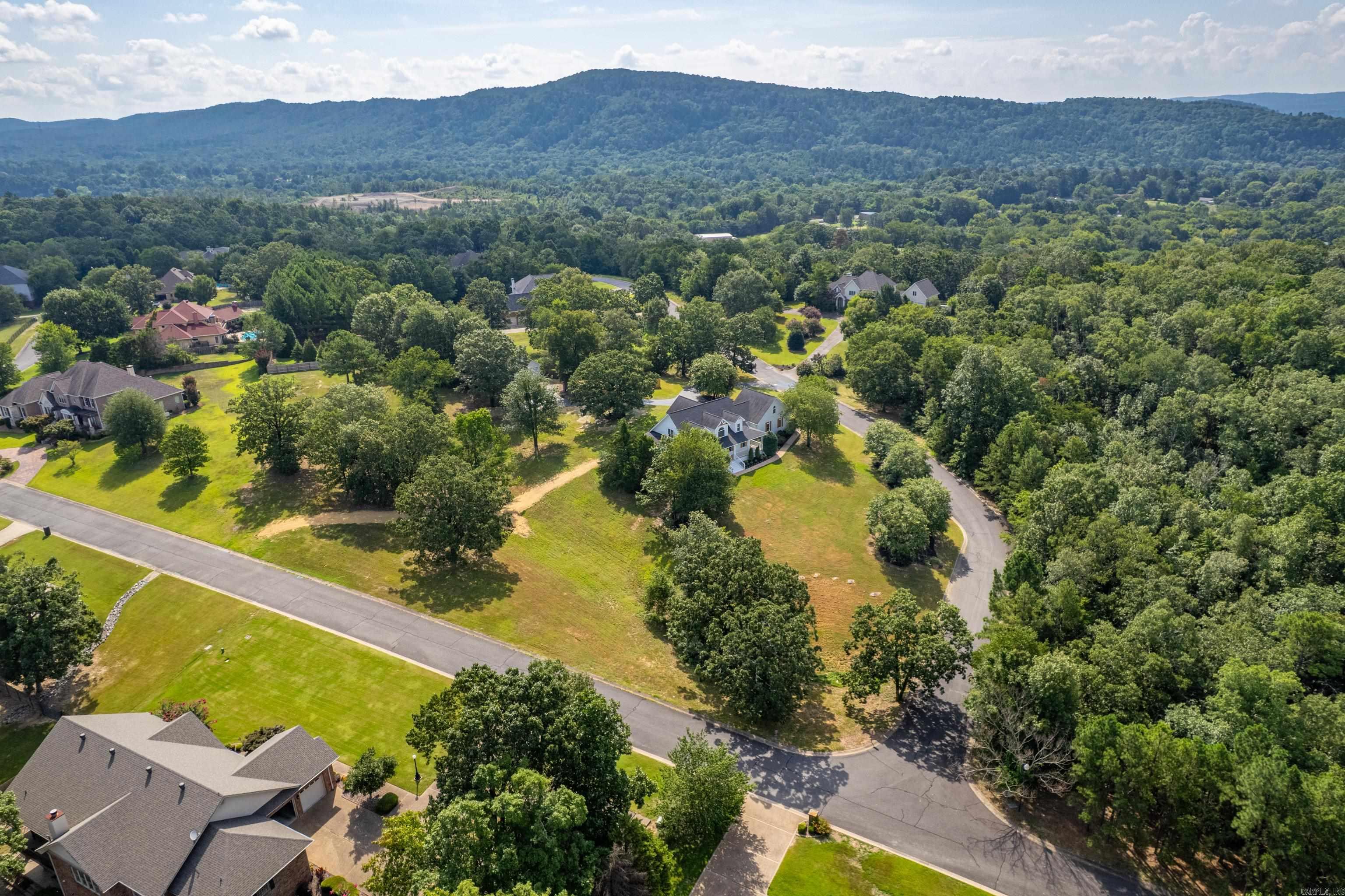 QUAIL RIDGE ESTATES - Residential