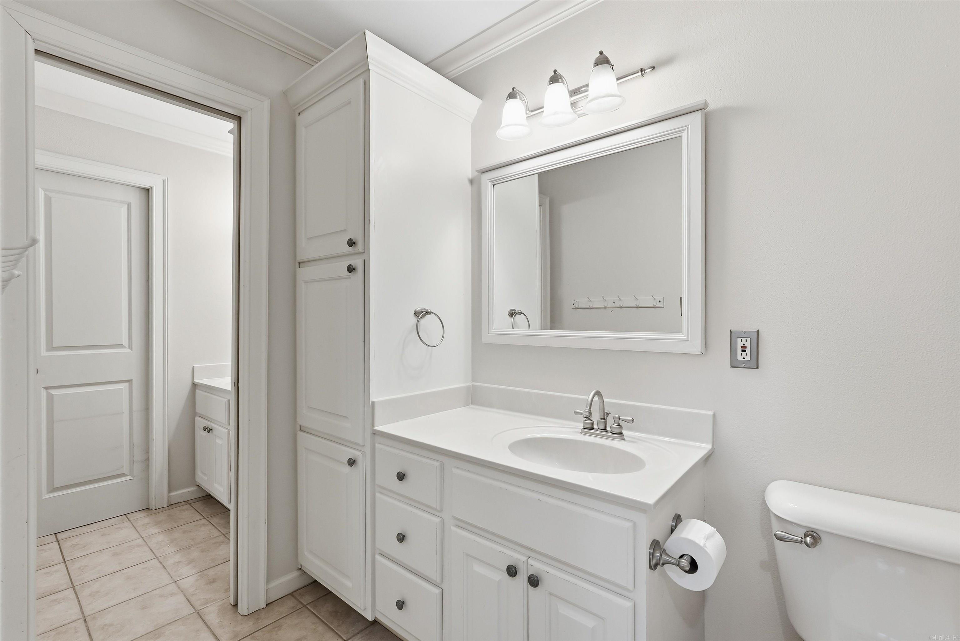 Royal Oaks - Residential