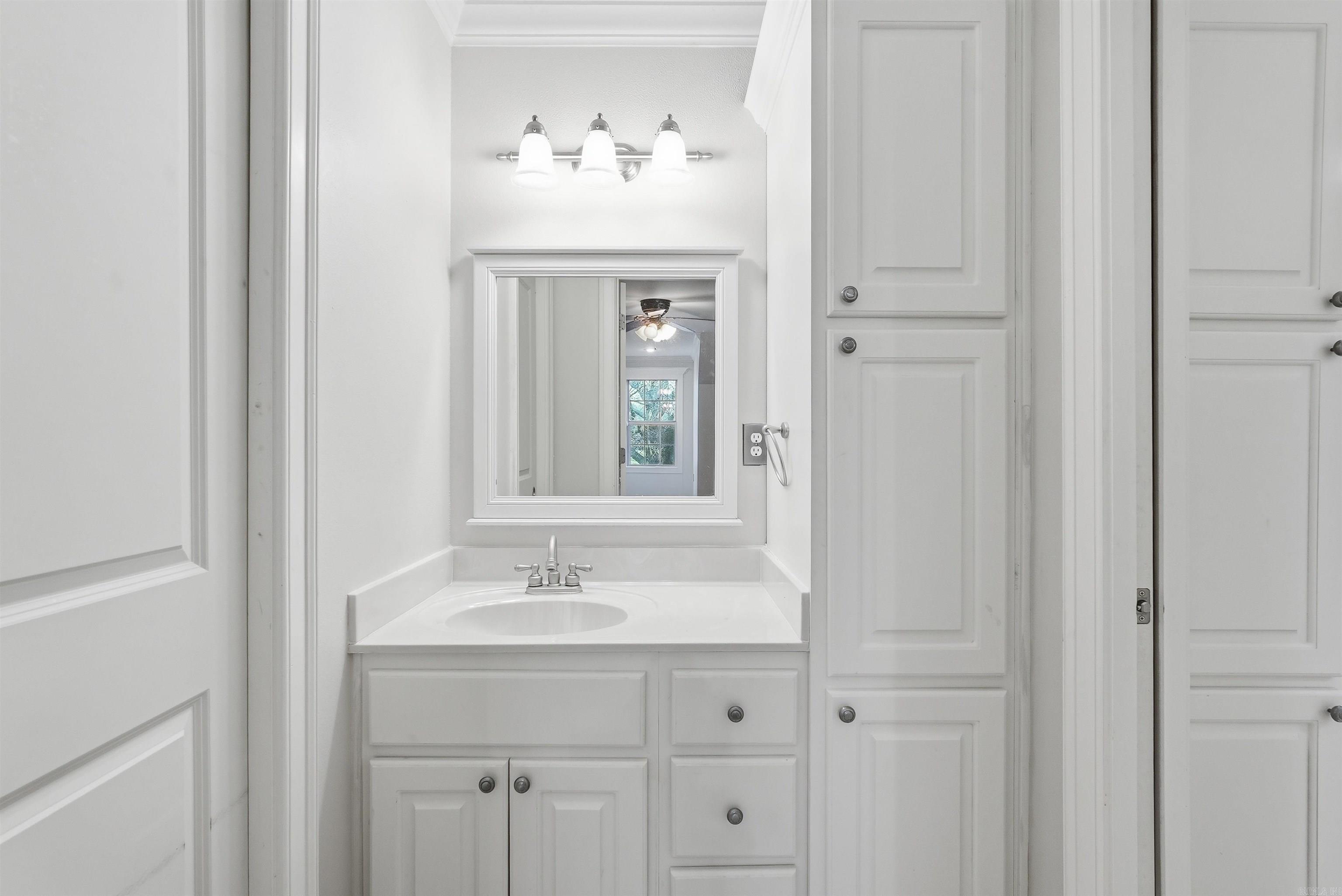 Royal Oaks - Residential