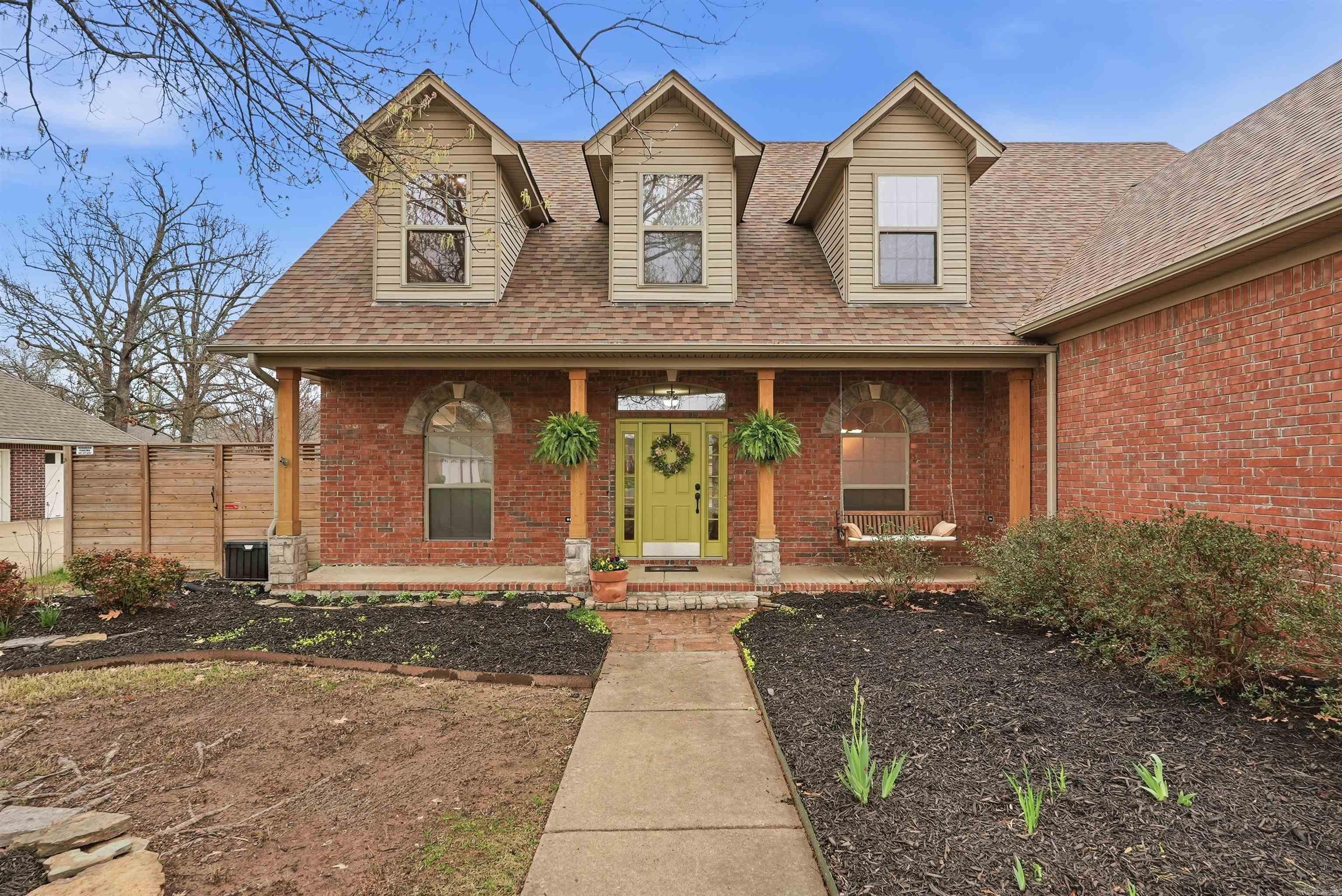 Royal Oaks - Residential