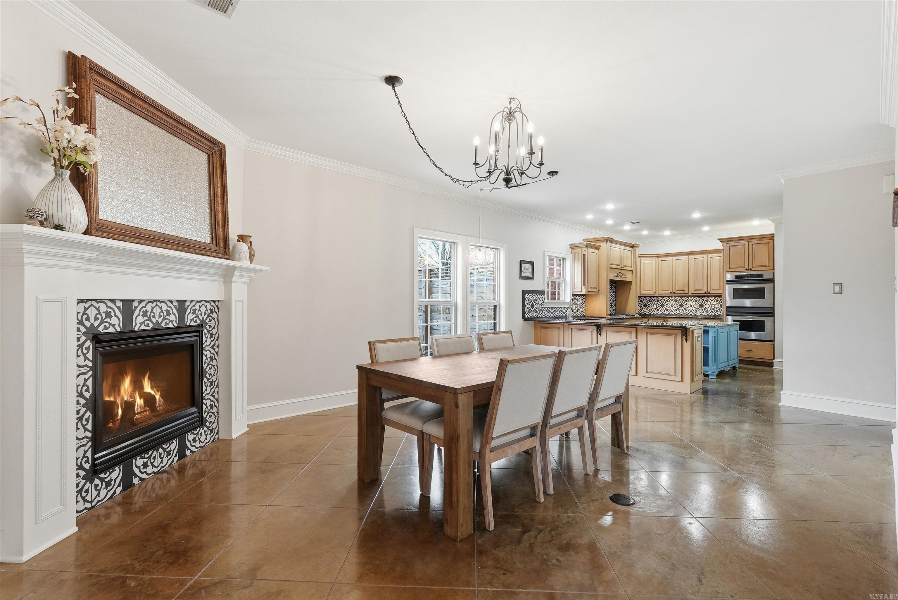 Royal Oaks - Residential