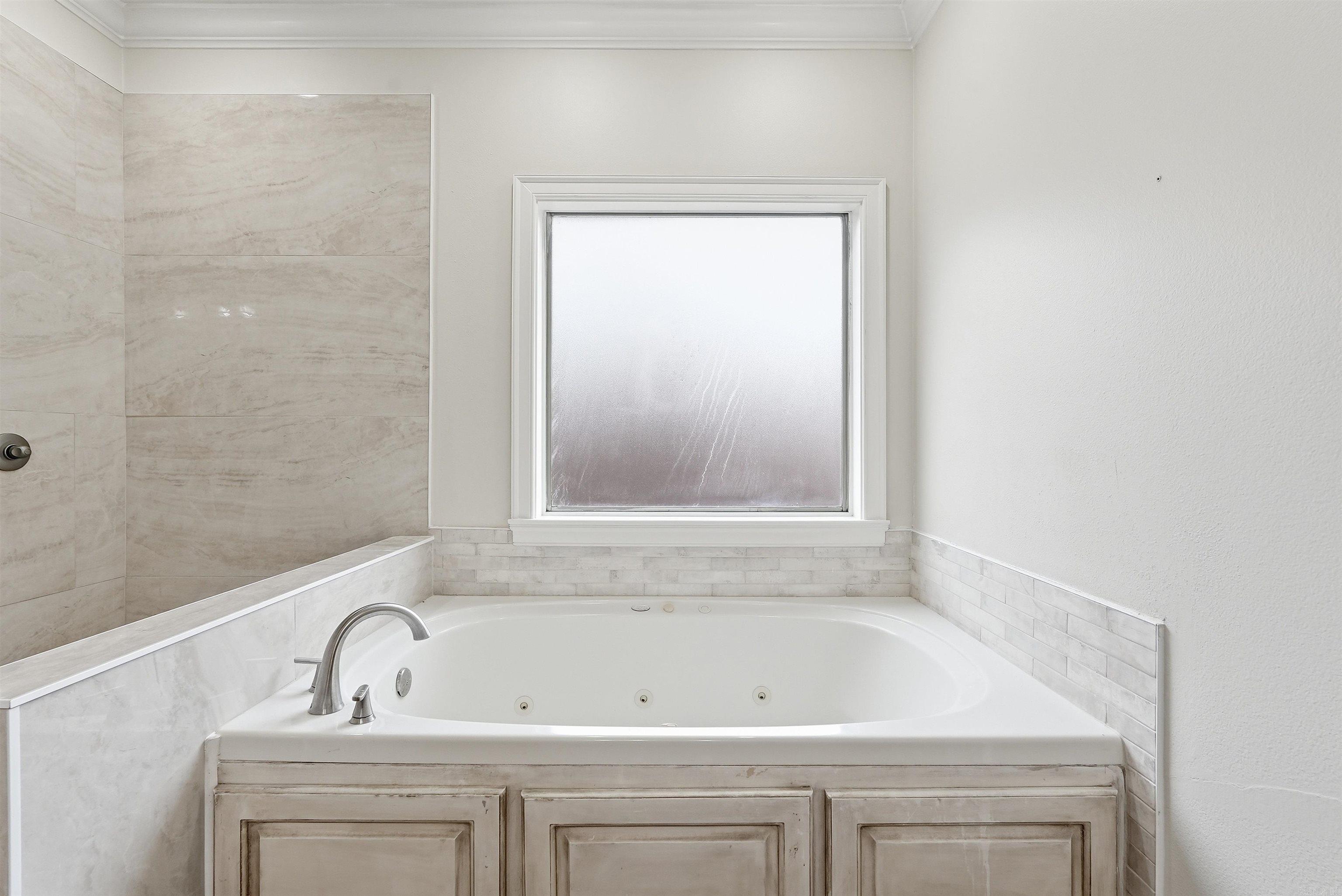 Royal Oaks - Residential