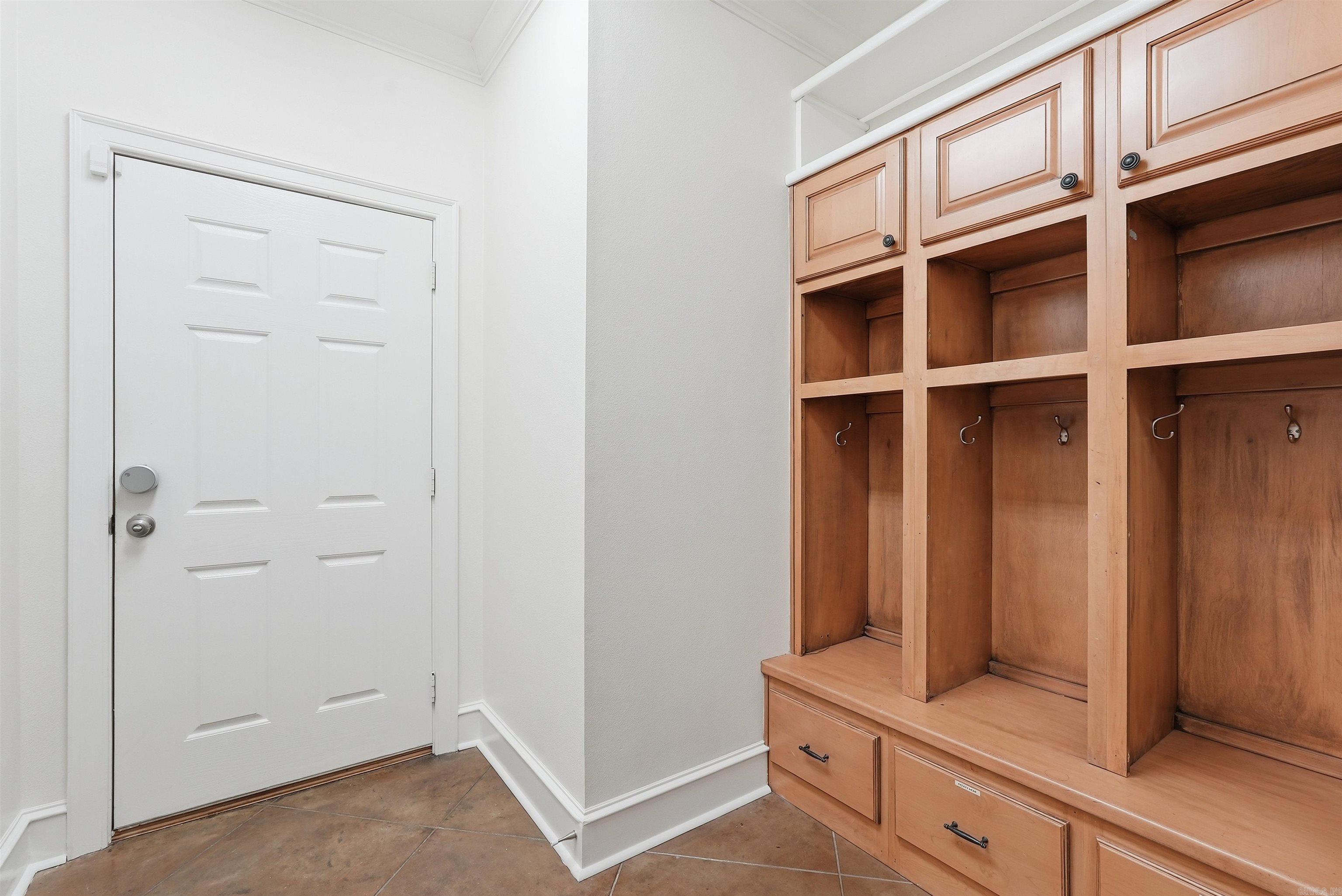 Royal Oaks - Residential