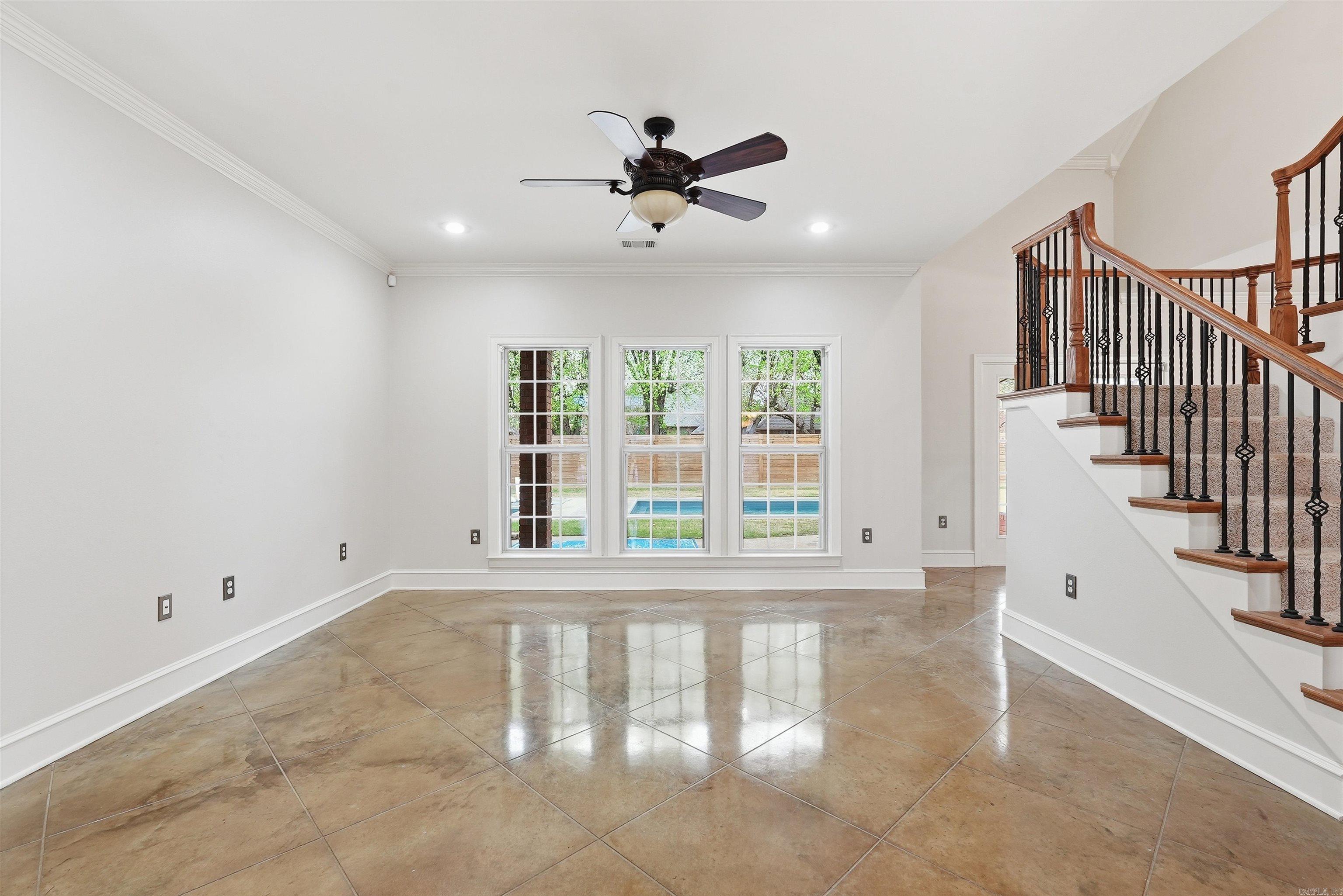 Royal Oaks - Residential