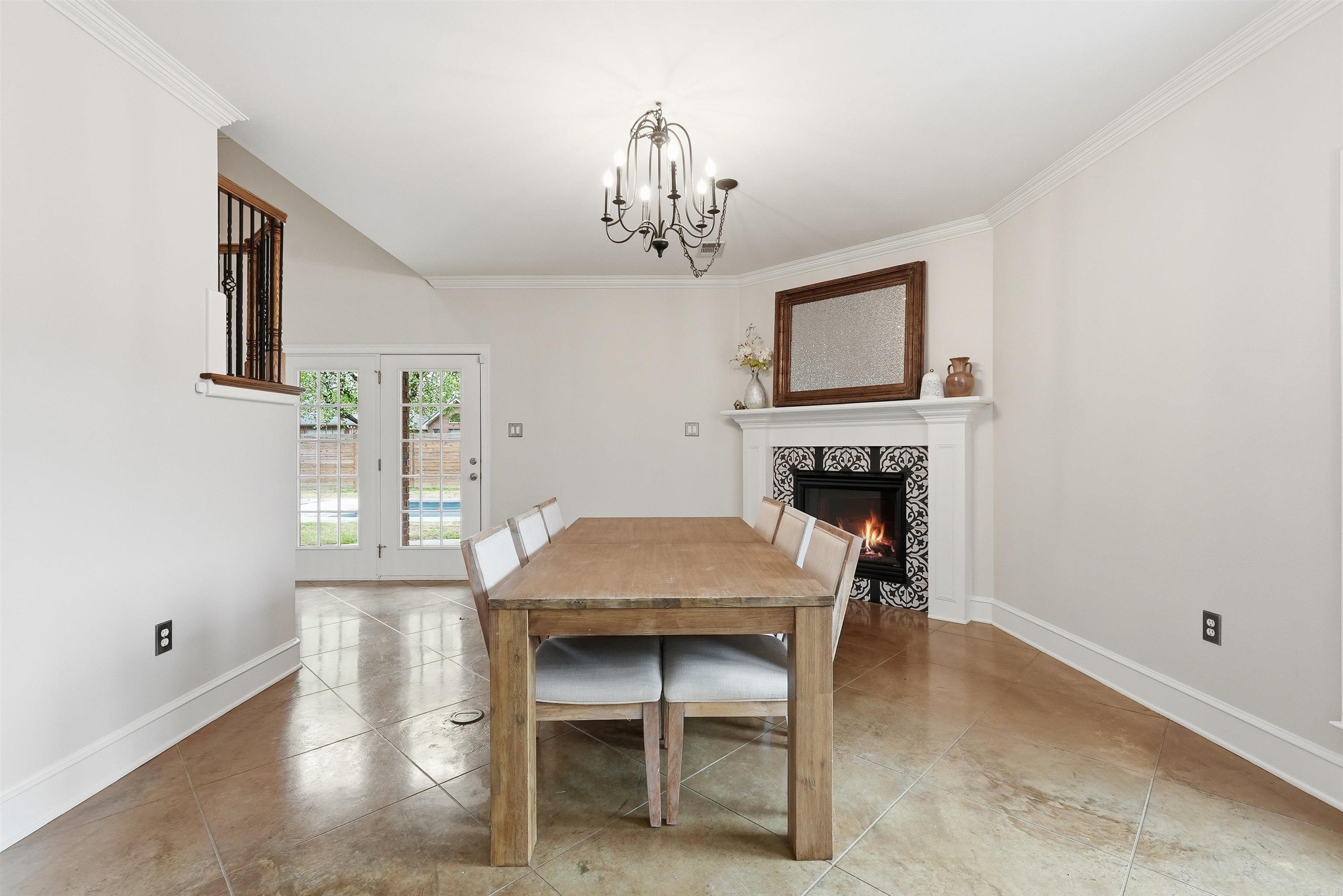 Royal Oaks - Residential