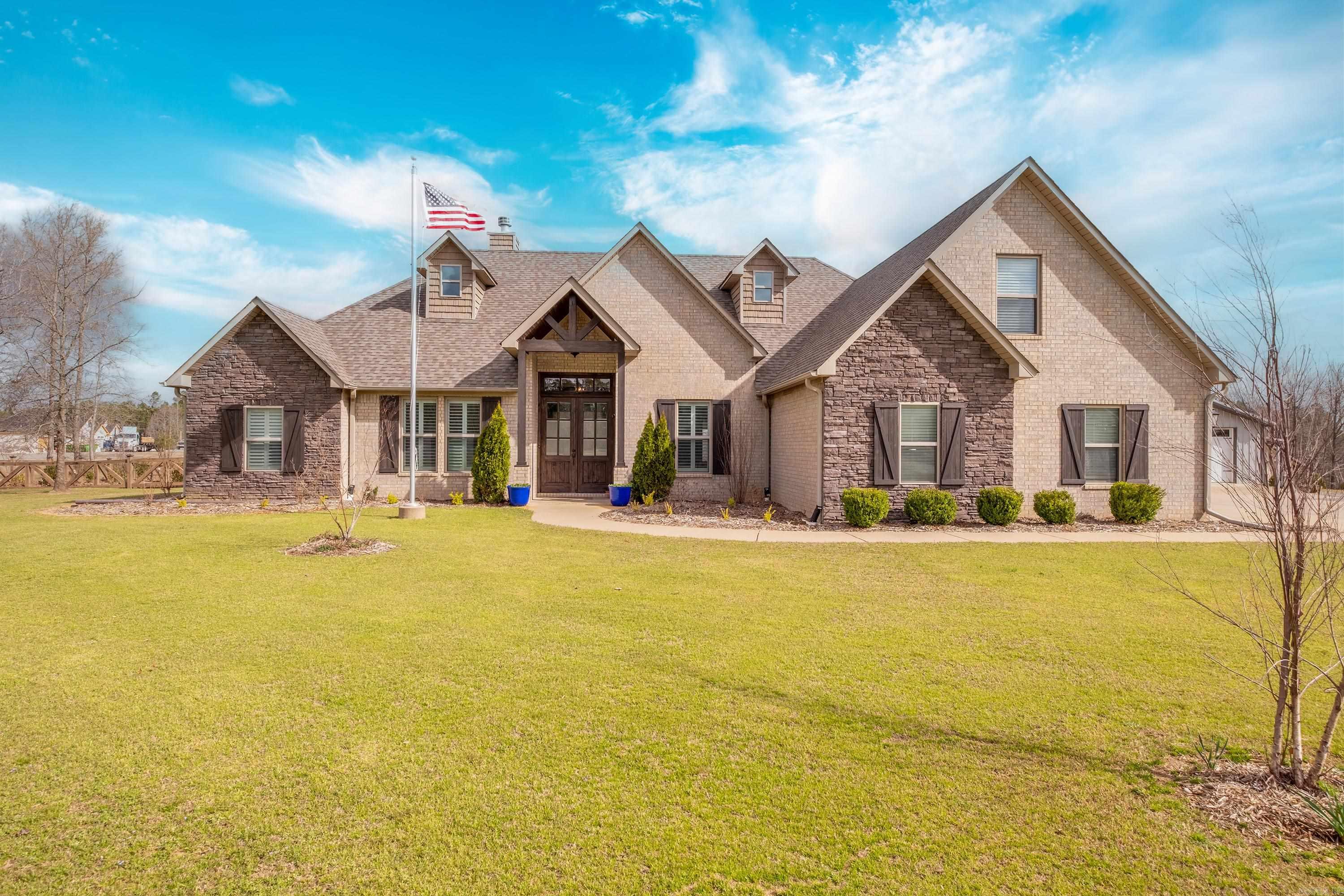 QUAPAW ESTATES - Residential