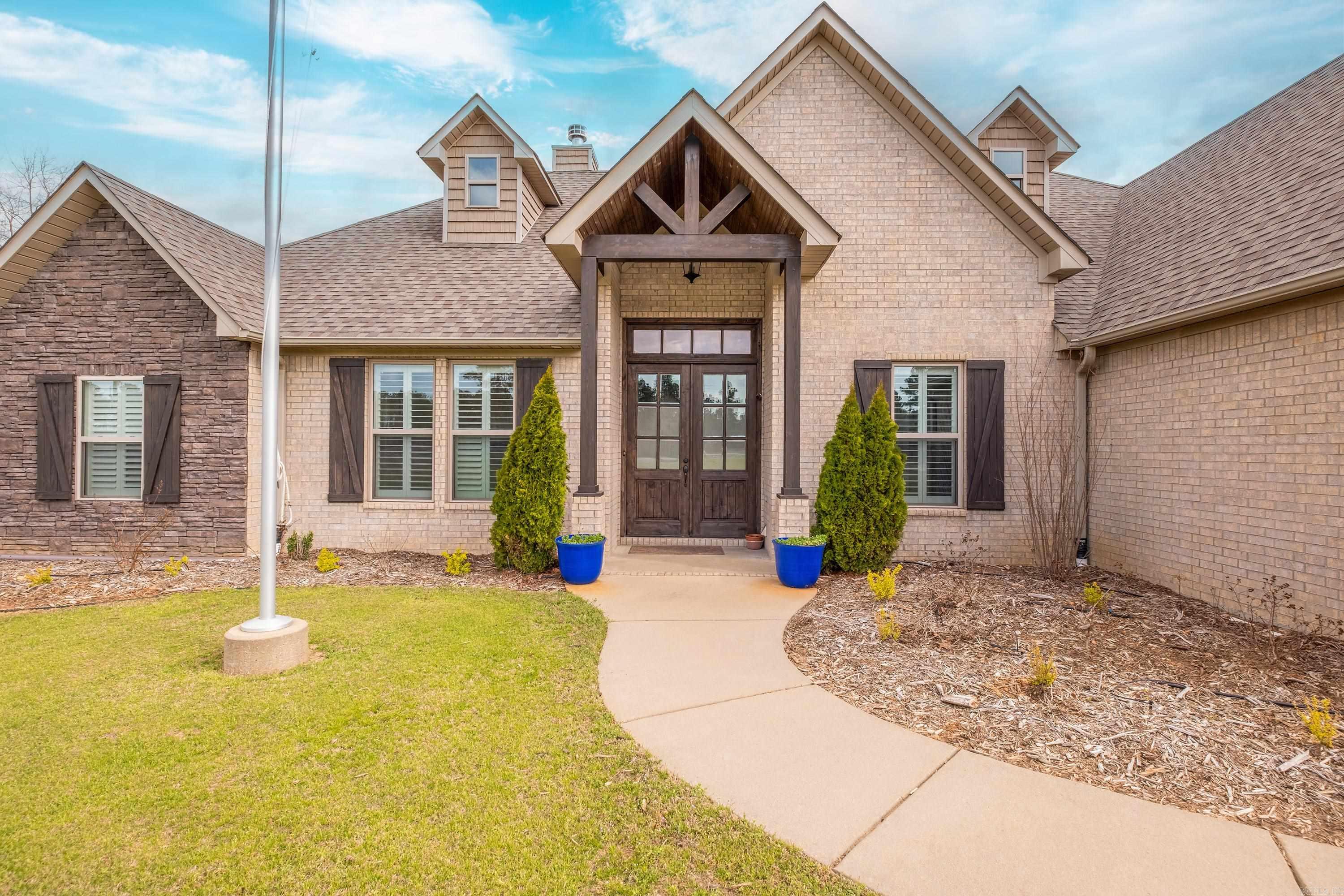 QUAPAW ESTATES - Residential