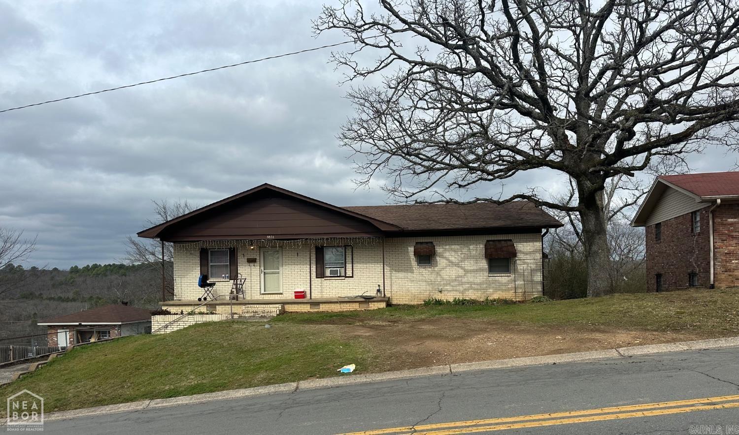 LITTLE ROCK PYTHIAN CLUB - Residential