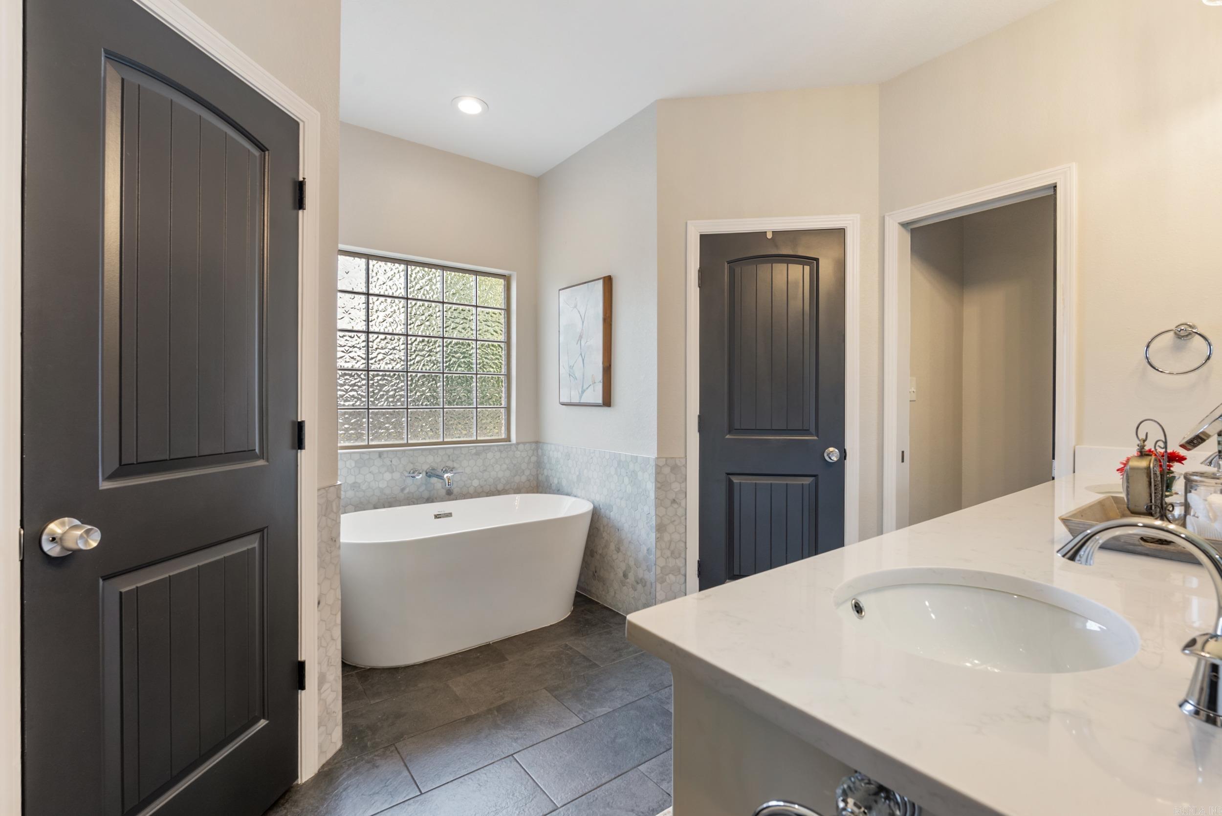 Quail Hollow - Residential