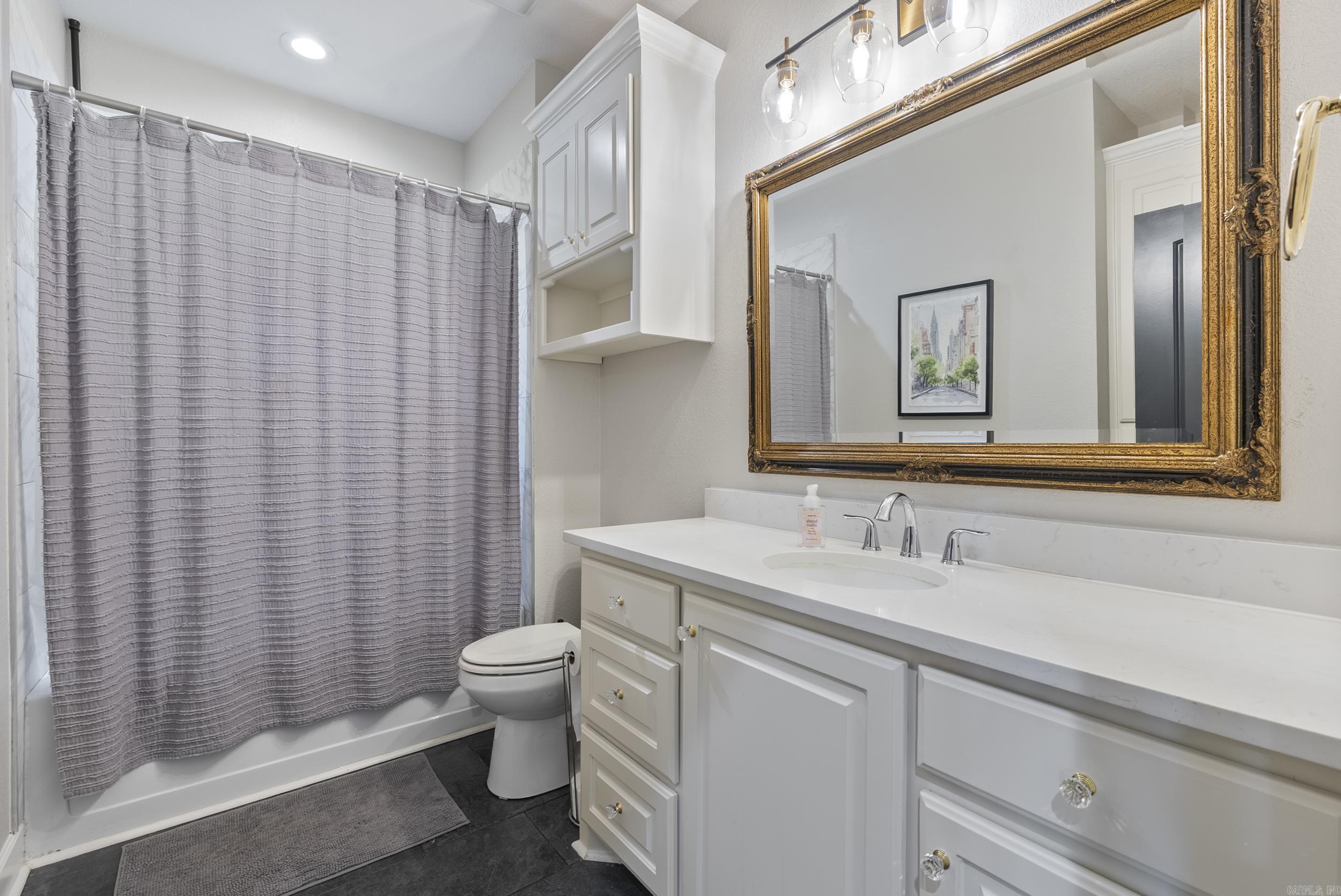 Quail Hollow - Residential