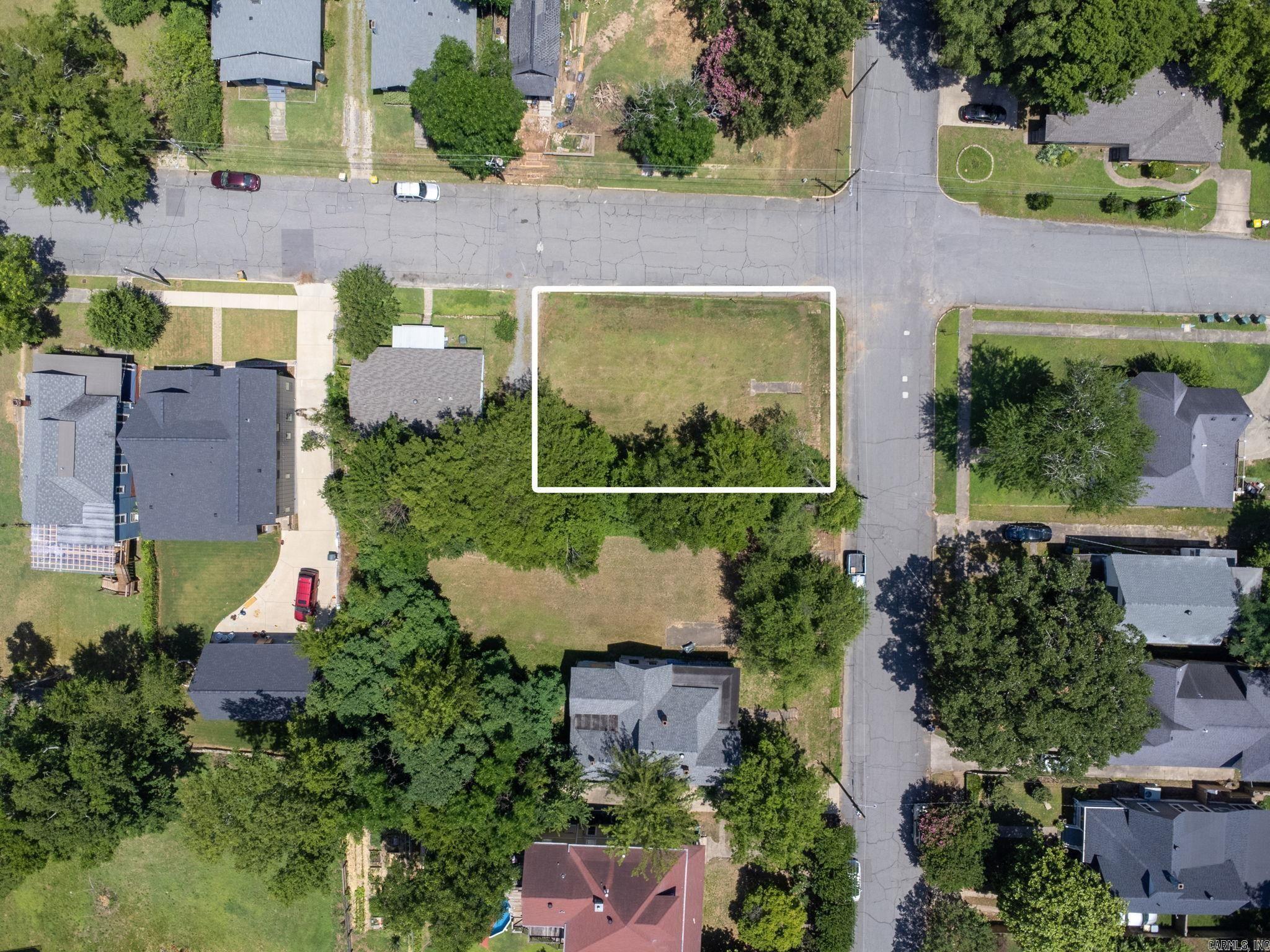 Corner lot in downtown Little Rock near SOMA and Pettaway neighborhoods. Lot is zoned R5 which means multi family home can be constructed without additional approval. Property is also located outside of Capitol Zoning boundaries so no architectural restrictions. Seller of this lot also owns the lot next to it at 2404 Scott and wants to sell as a package. See price and description for listing of 2404 Scott.